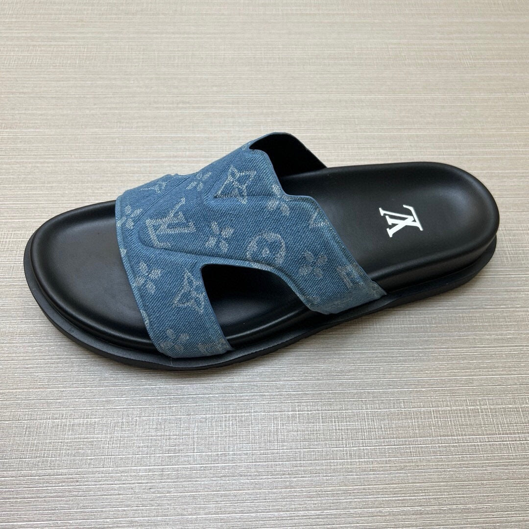 5LE226Z Popular Slippers