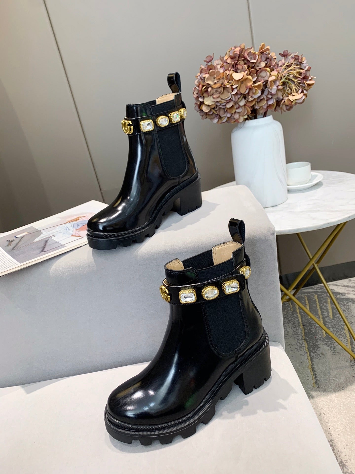 2XB194Z Popular leather boot (top layer leather lining)