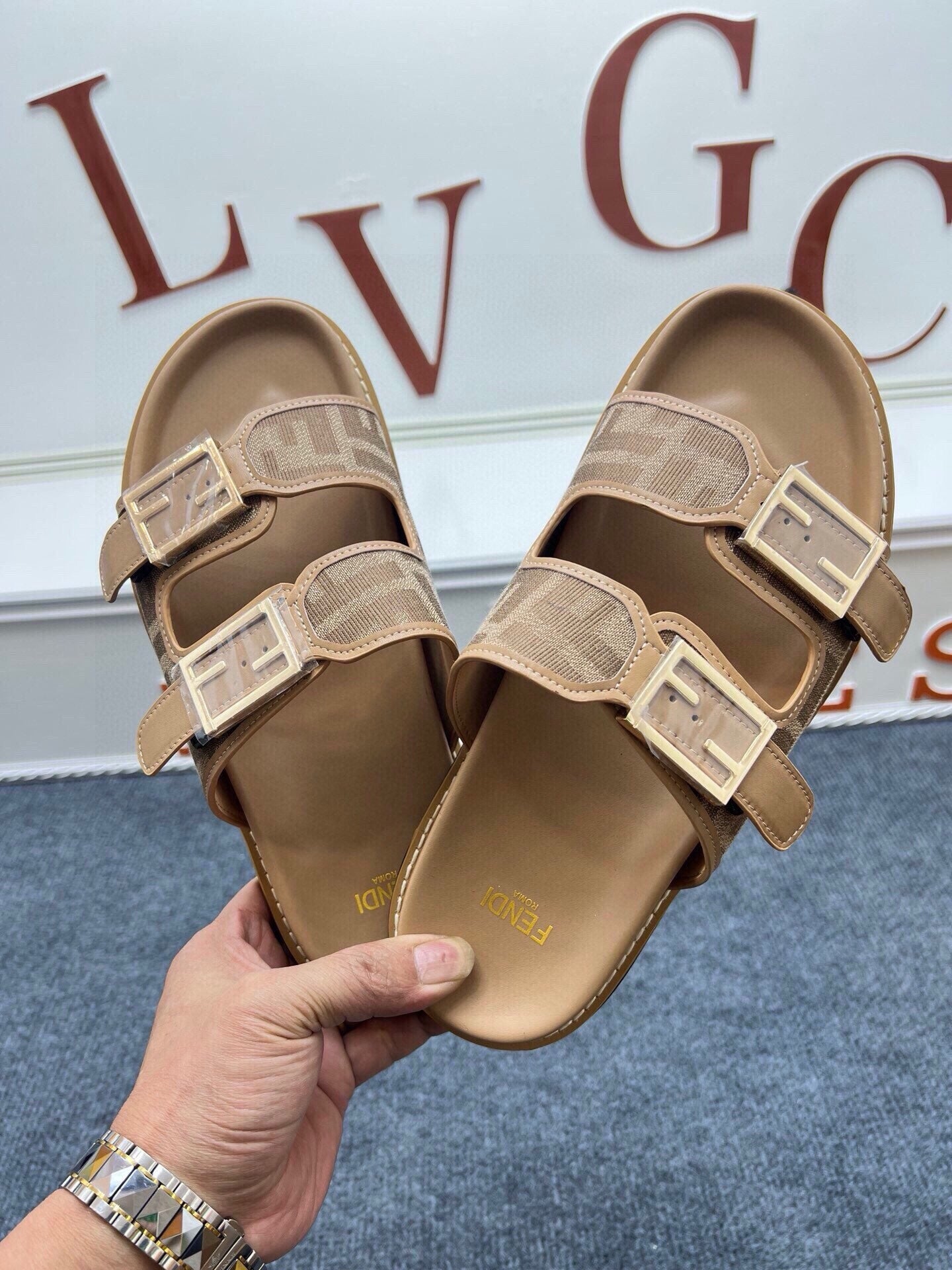 54F38Z Popular slippers