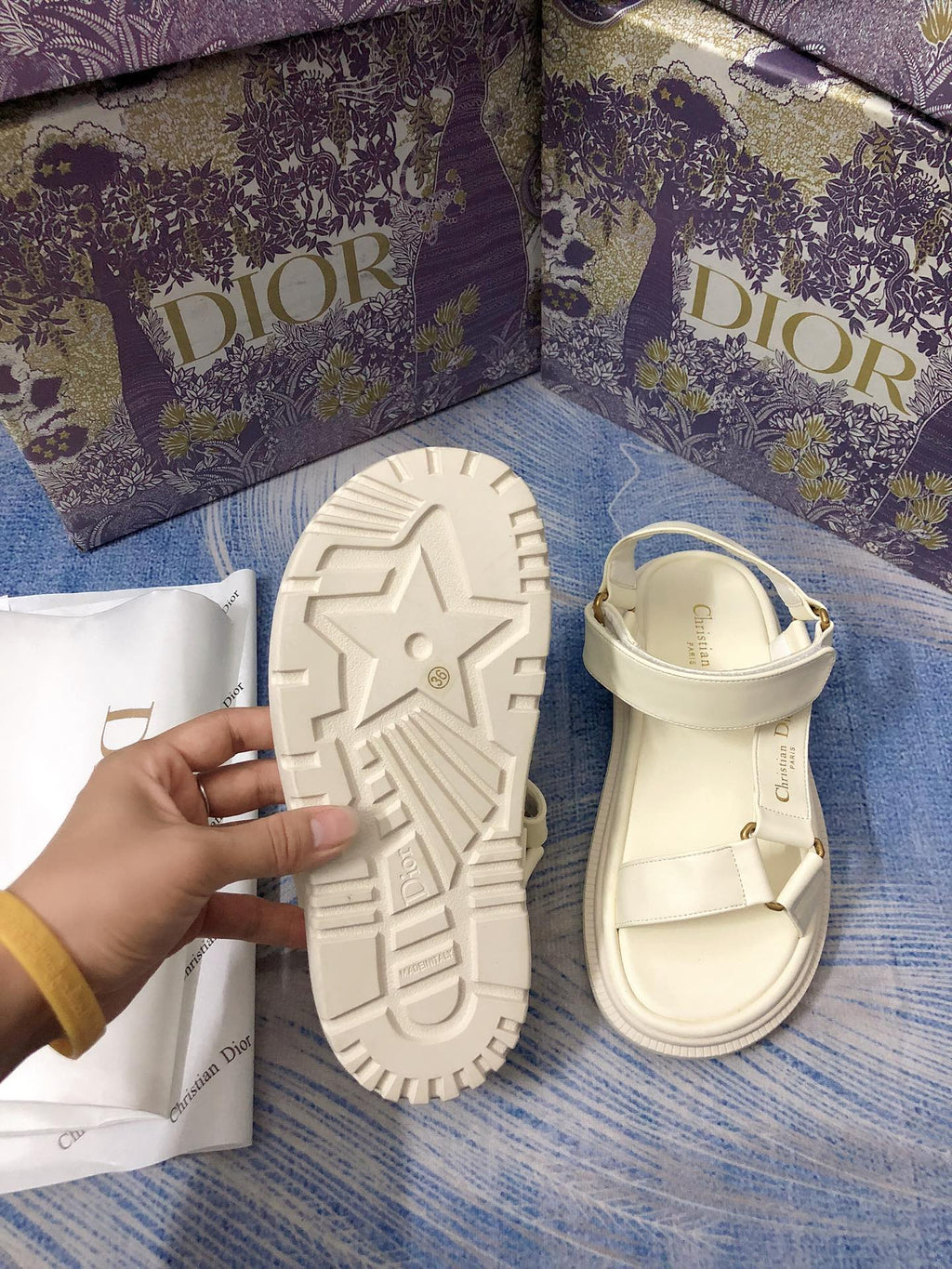 14D8Z Popular sandals