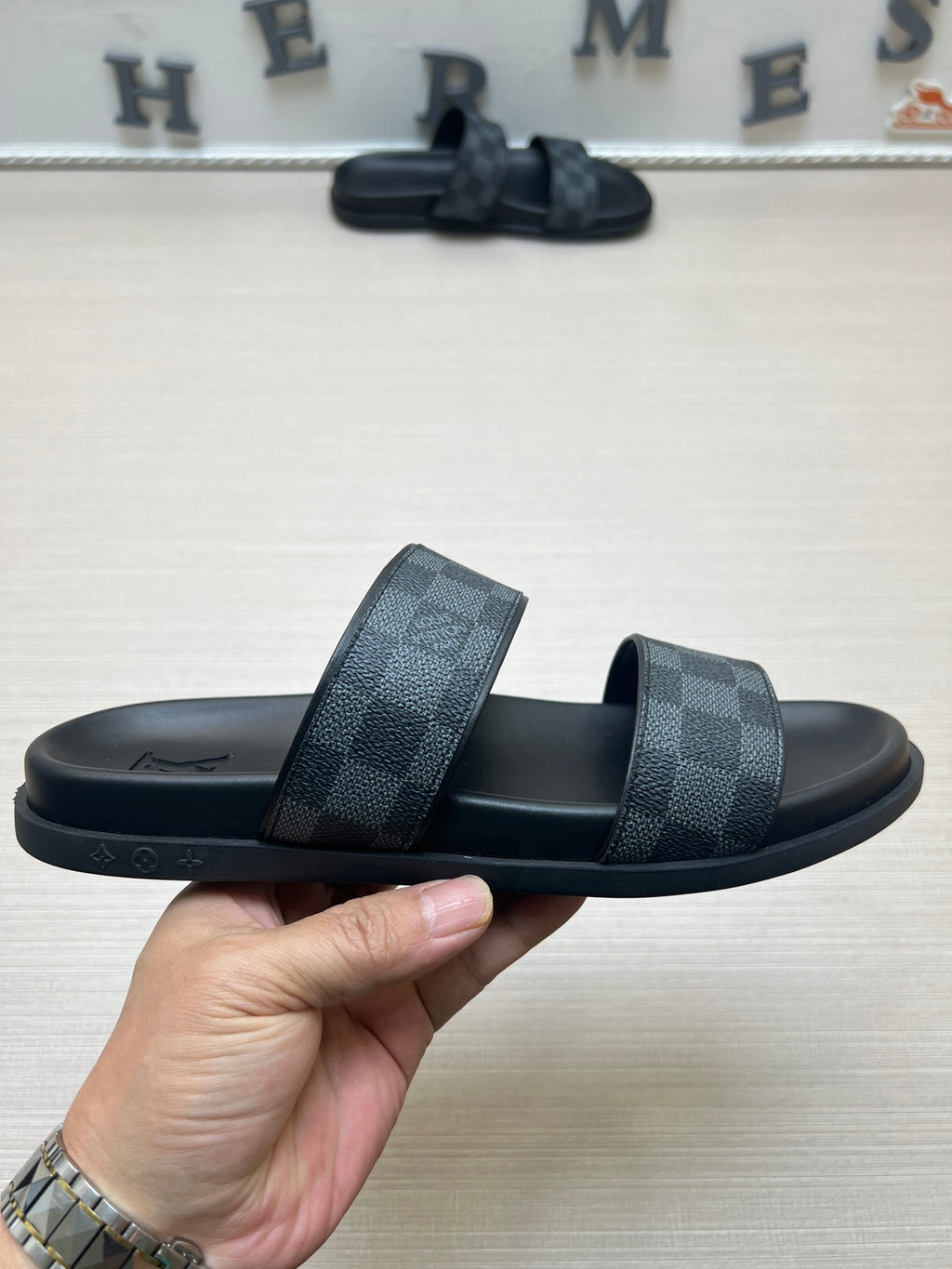 54E59Z Popular slippers