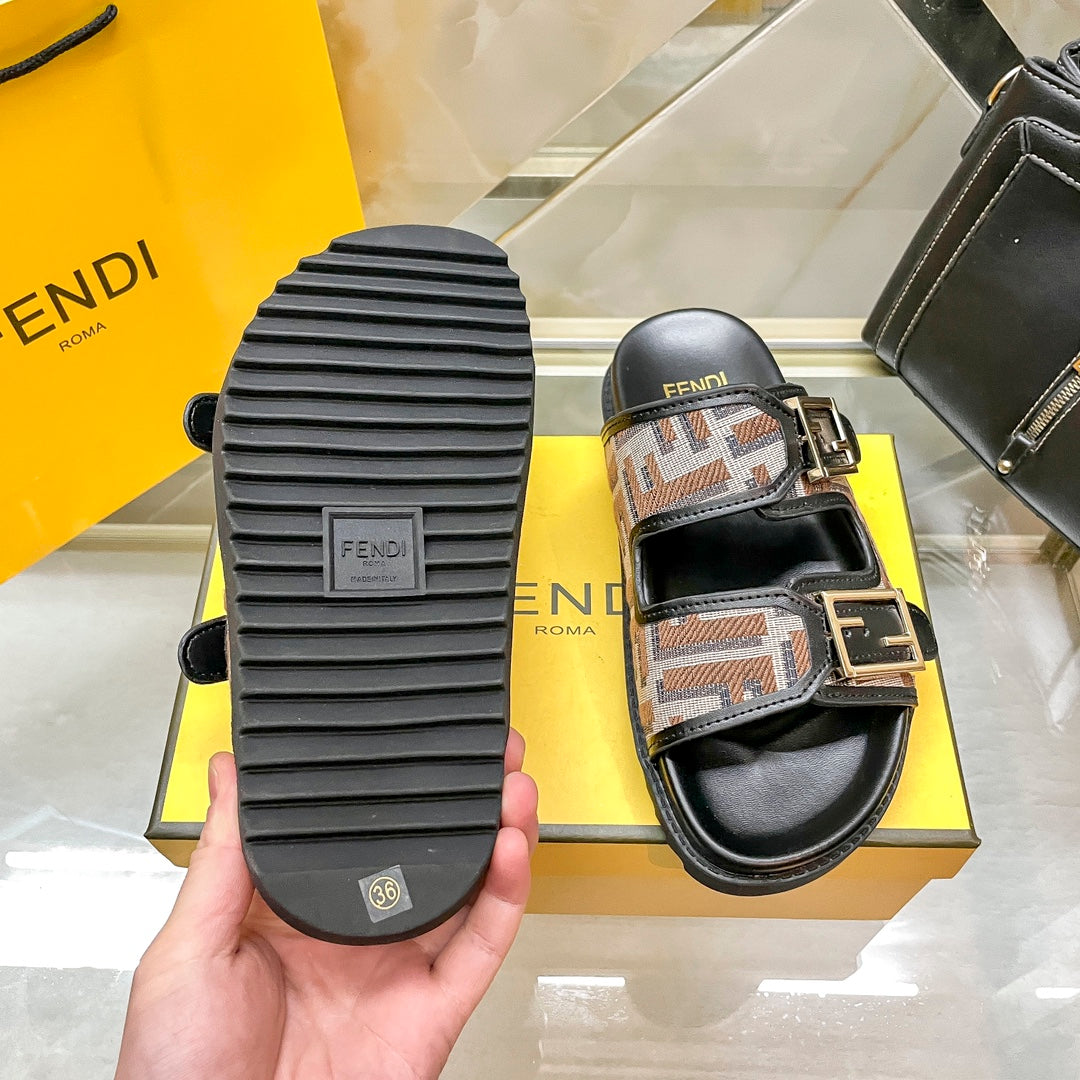 14F69Z Popular slippers
