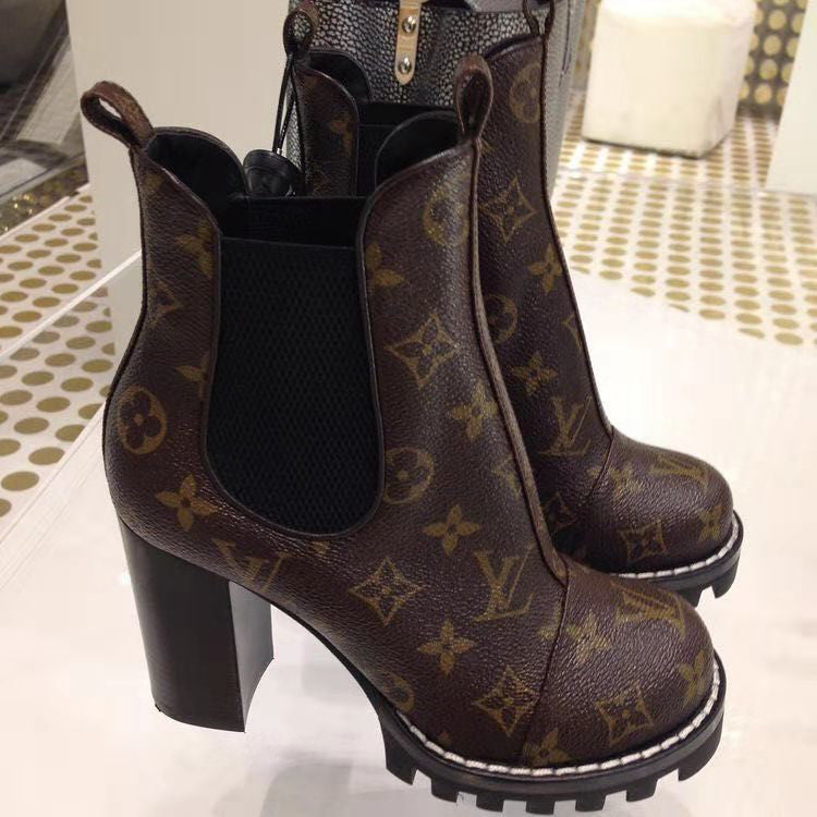 2E11Z  Popular high quality  Boots