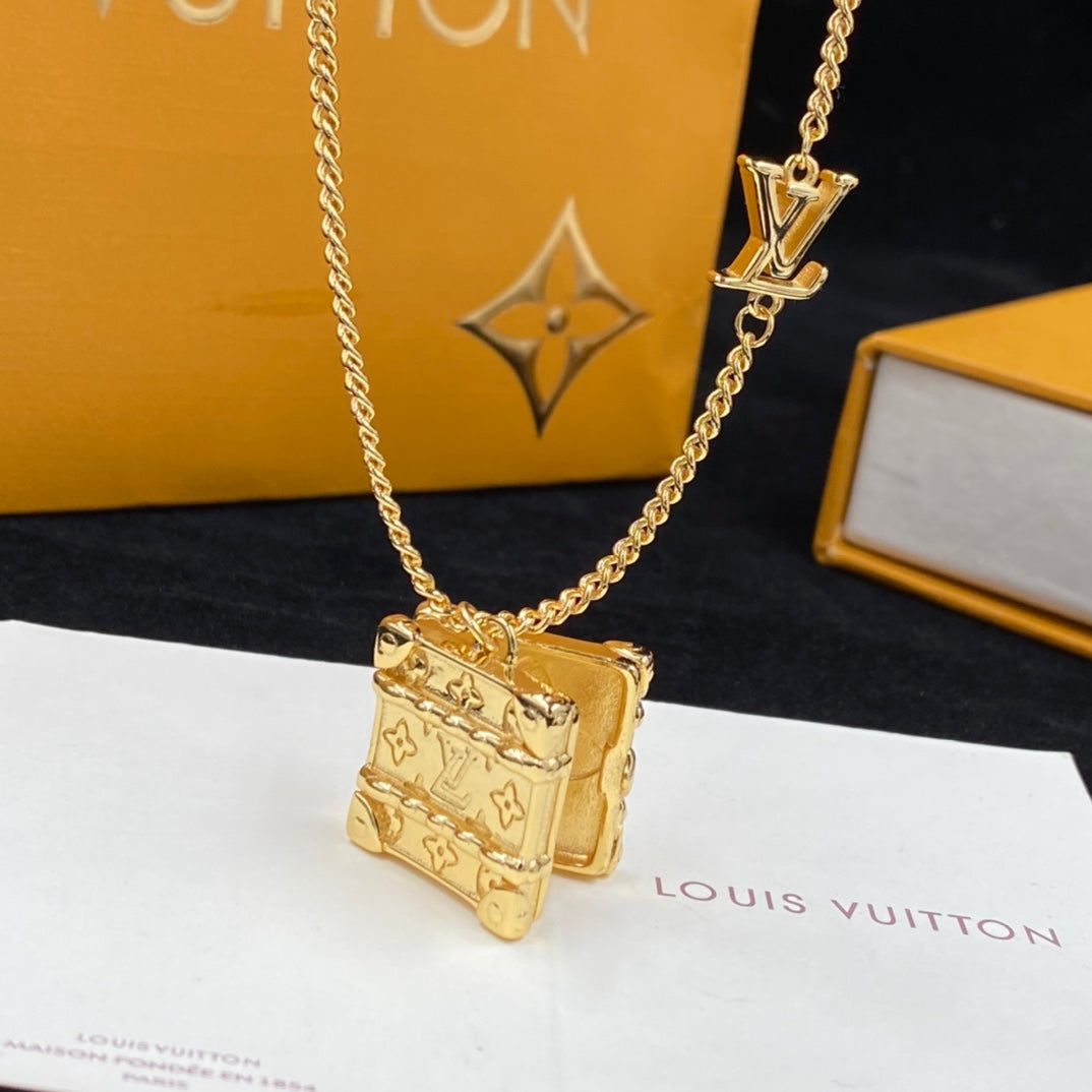 1YE338X  Popular   Necklaces