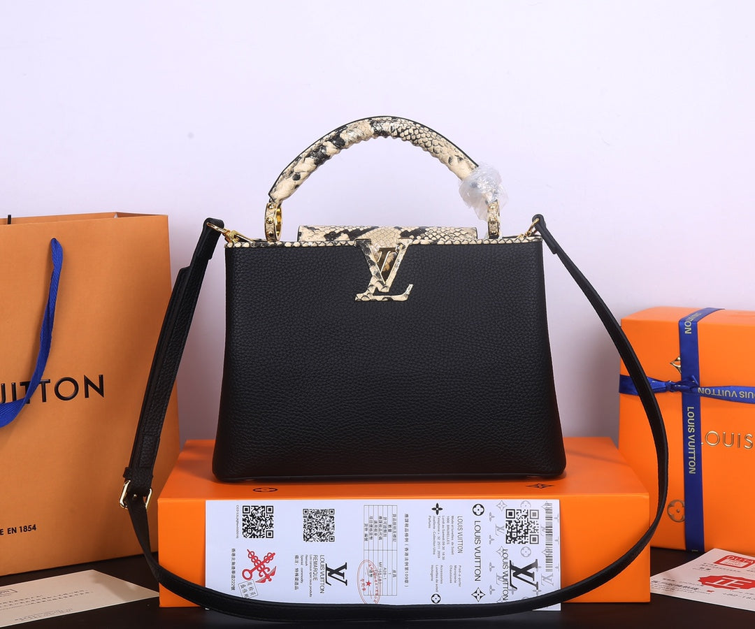 1XE443B Popular   leather bag
