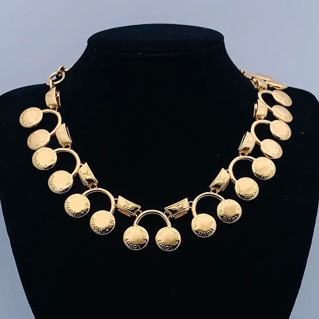 14E970X  Popular  Necklaces