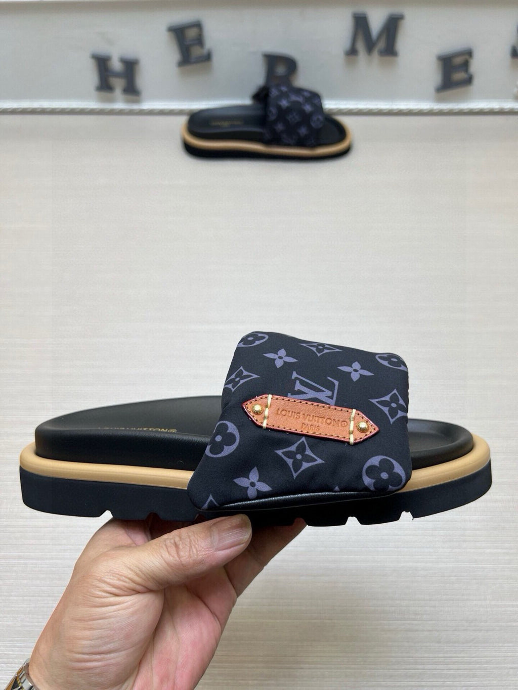 5QE9Z Popular Slippers