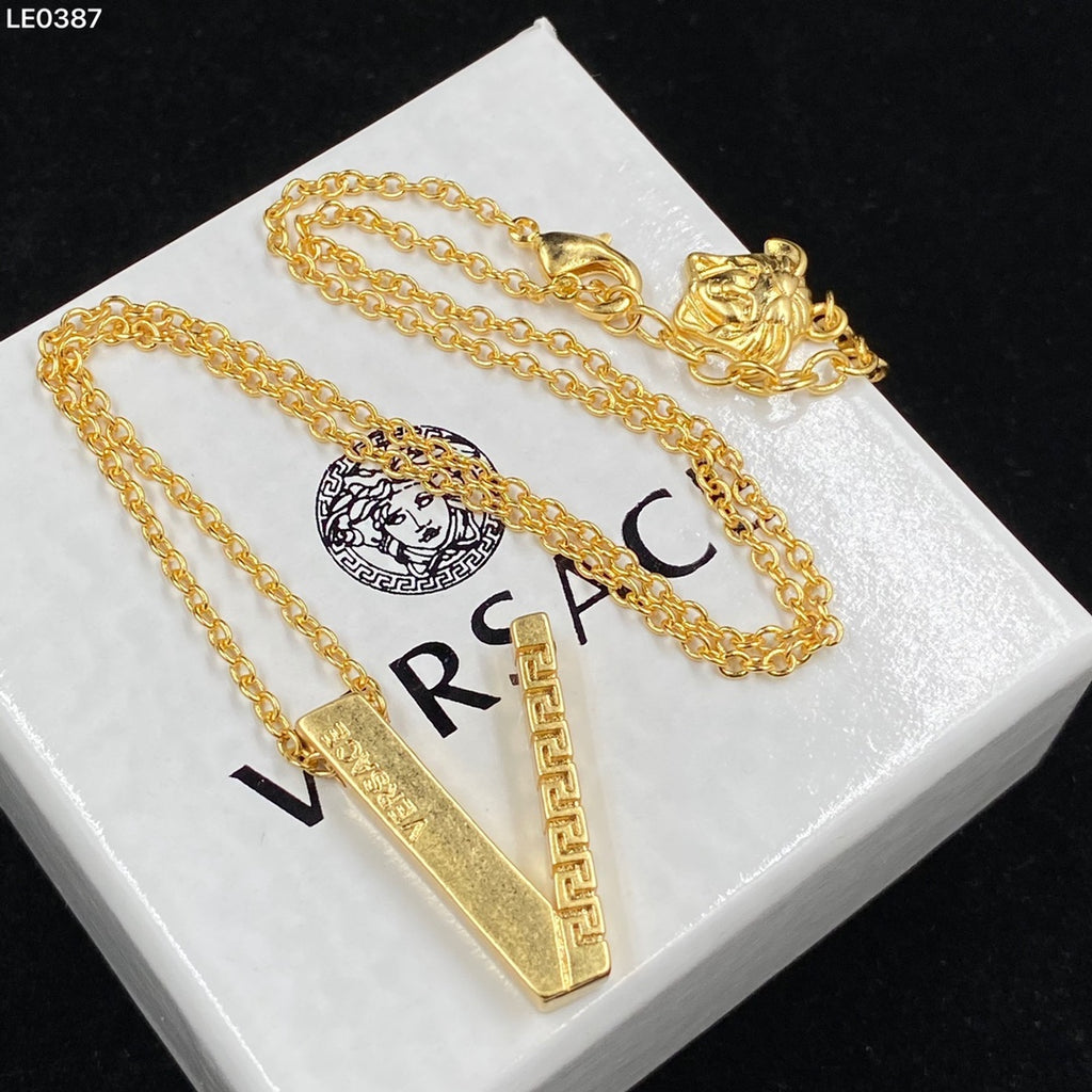 175RV54X Popular    Necklaces