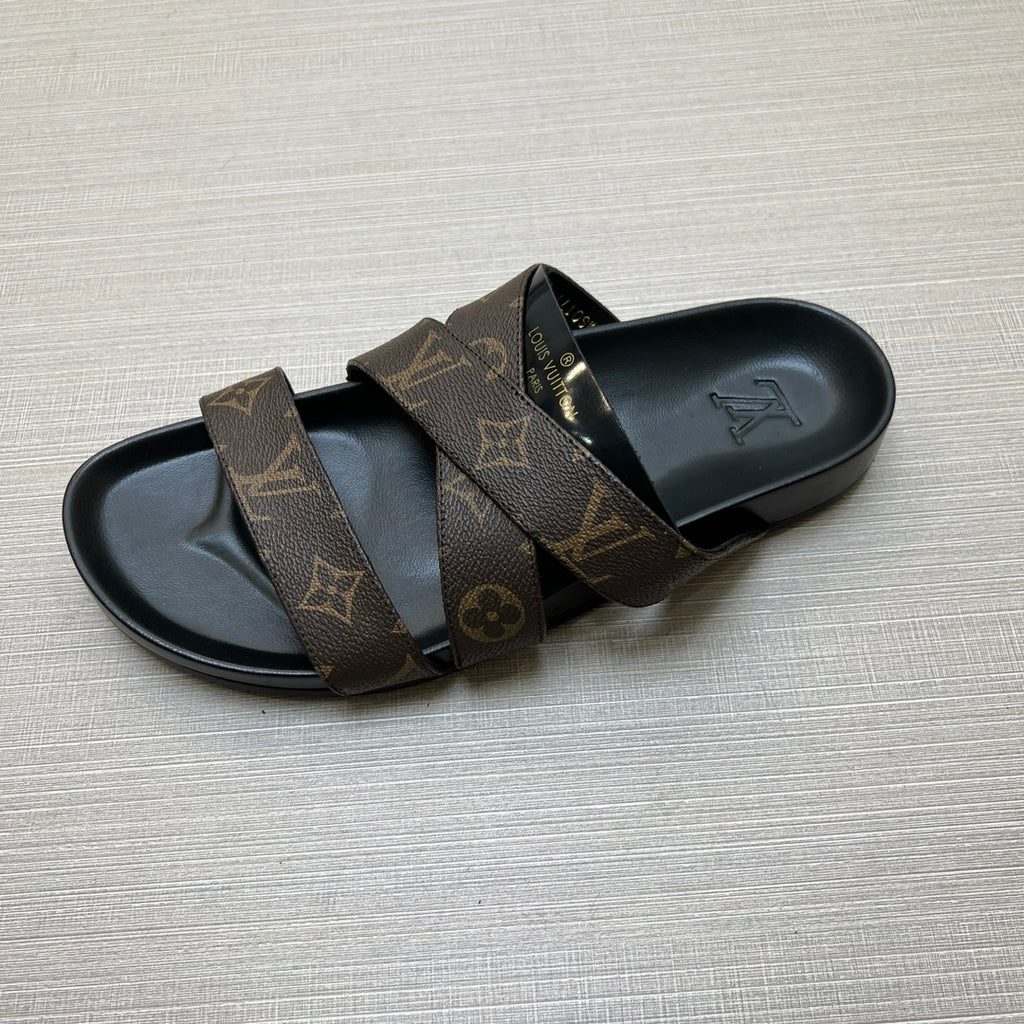 54E89Z Popular slippers