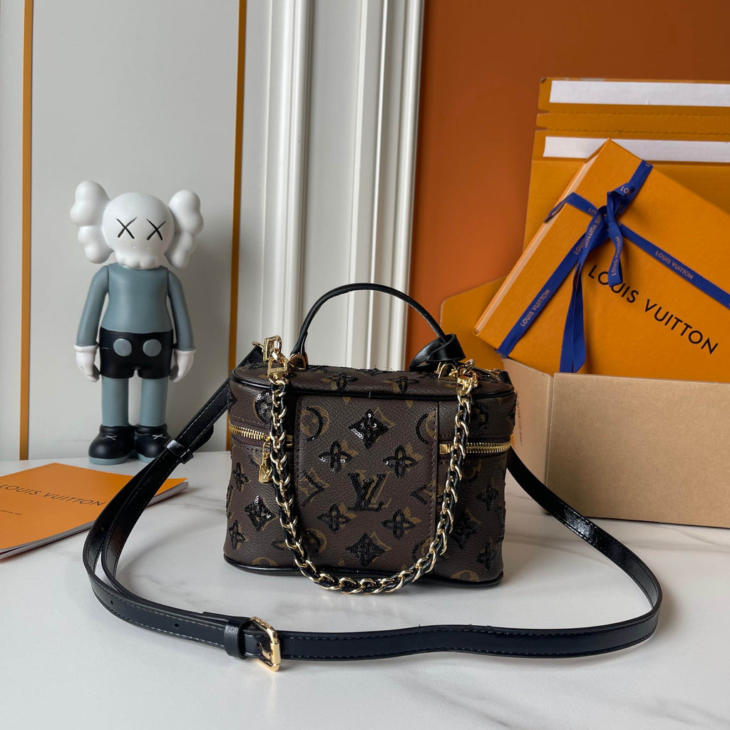 146PE37B Popular leather bag
