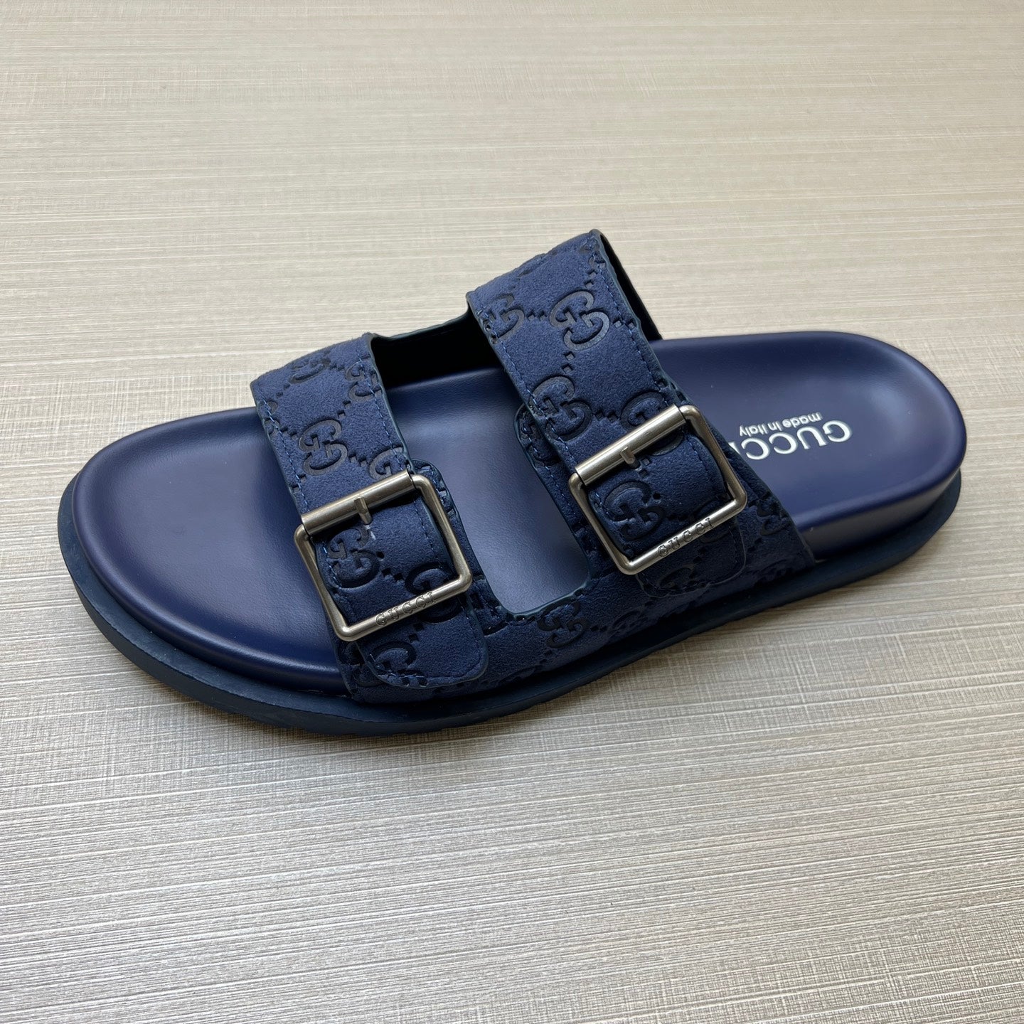 5QB15Z Popular Slippers