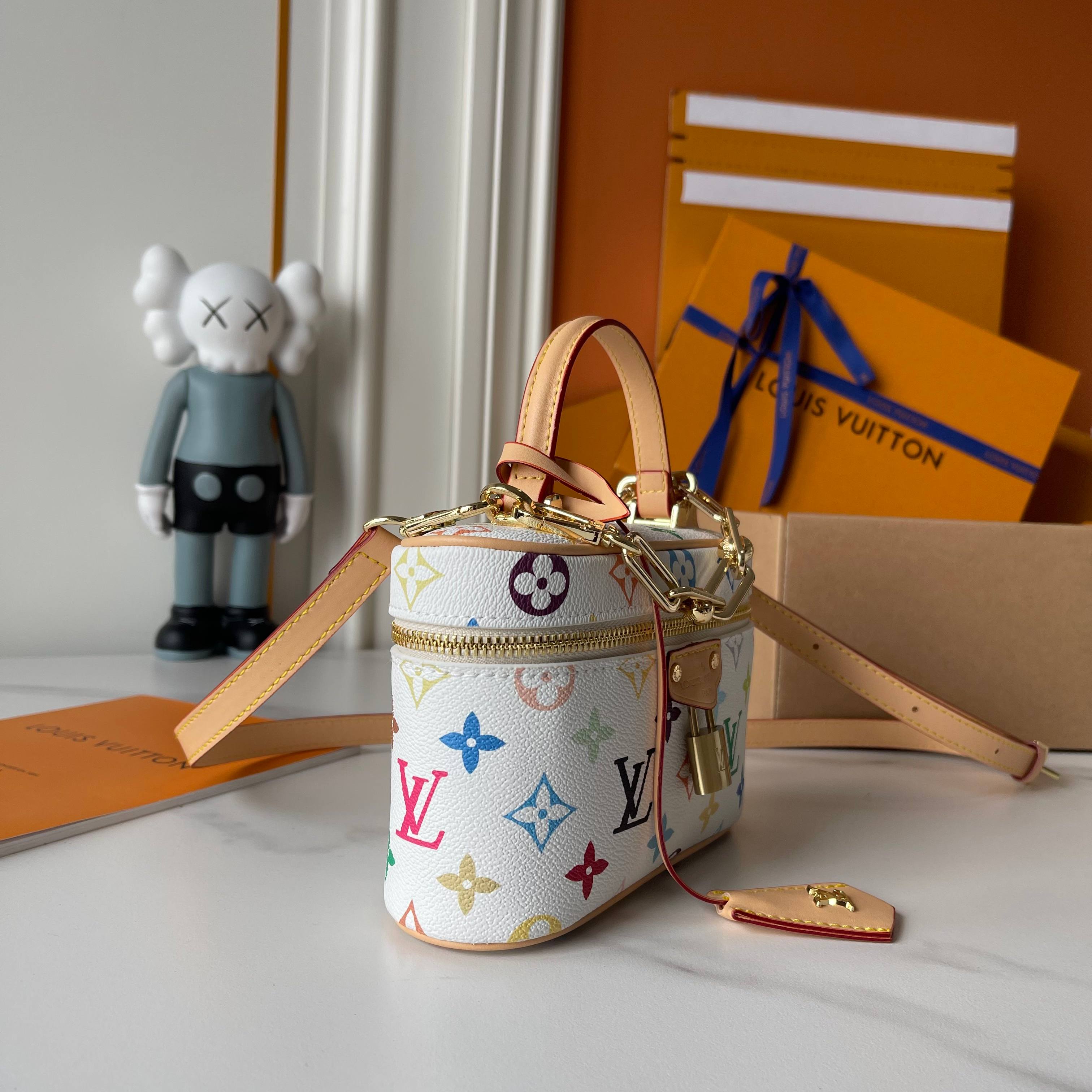 146PE38B Popular leather bag