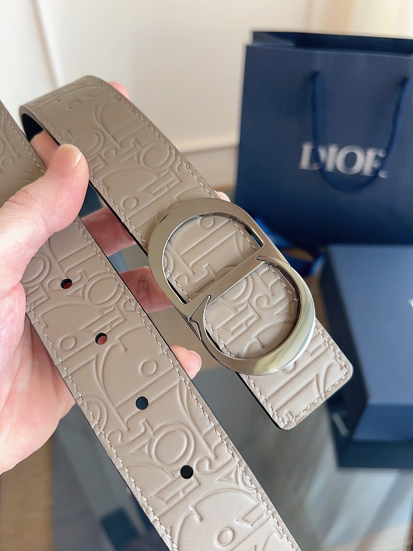 1115QD4P Popular High quality belt With full package