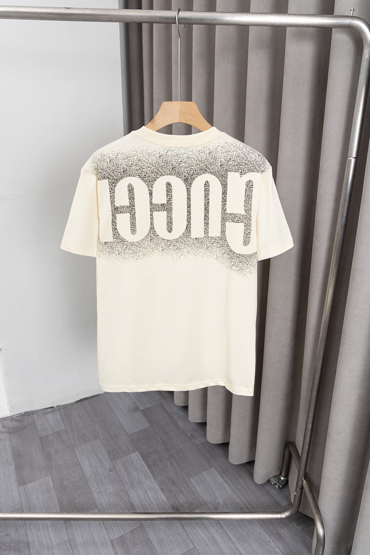 125WB9U  Popular T-shirts