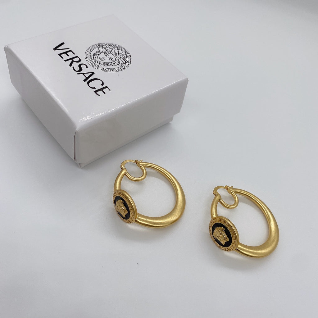 15QV25E Popular Earrings