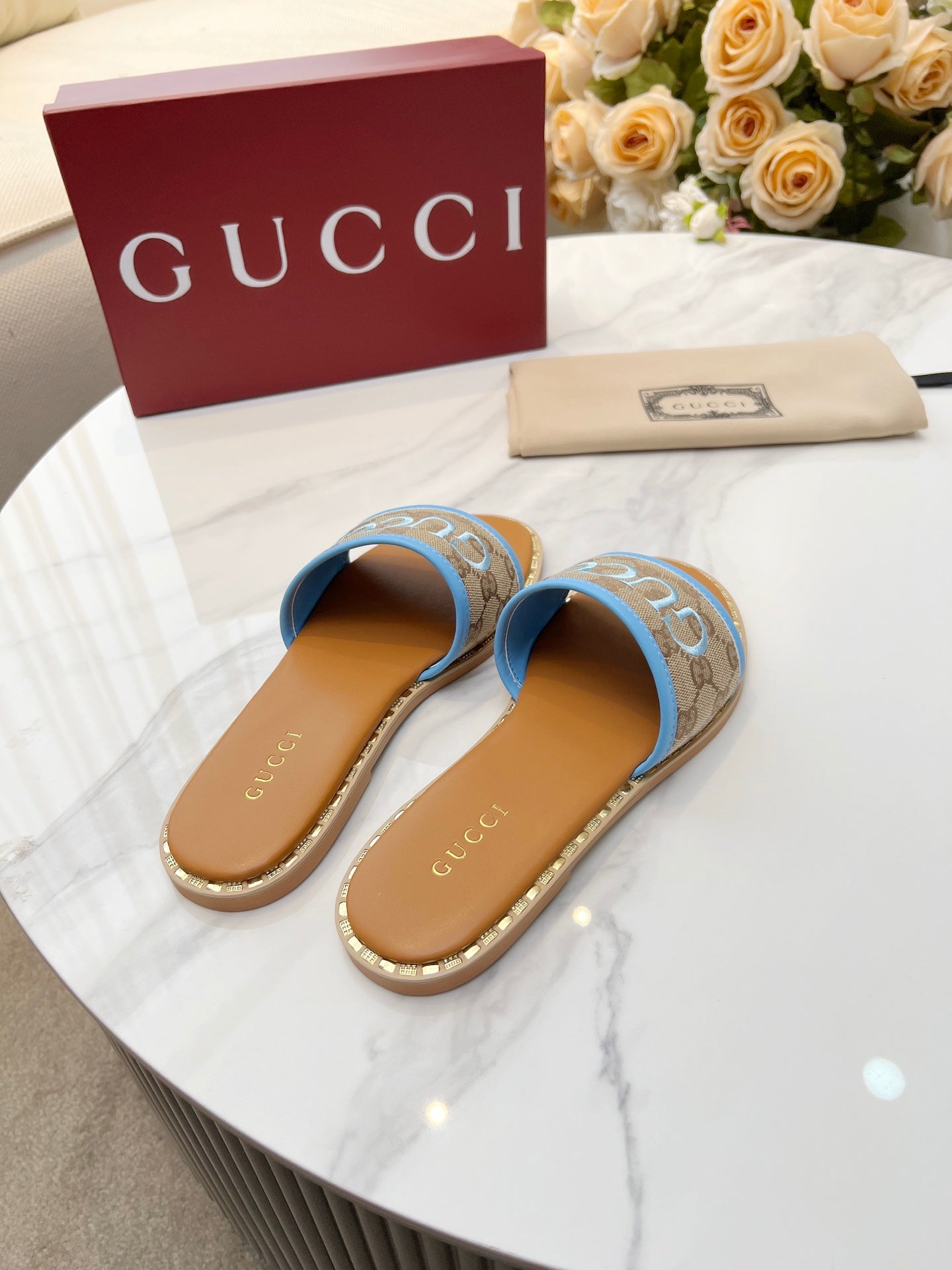 255QB29Z Popular Slippers