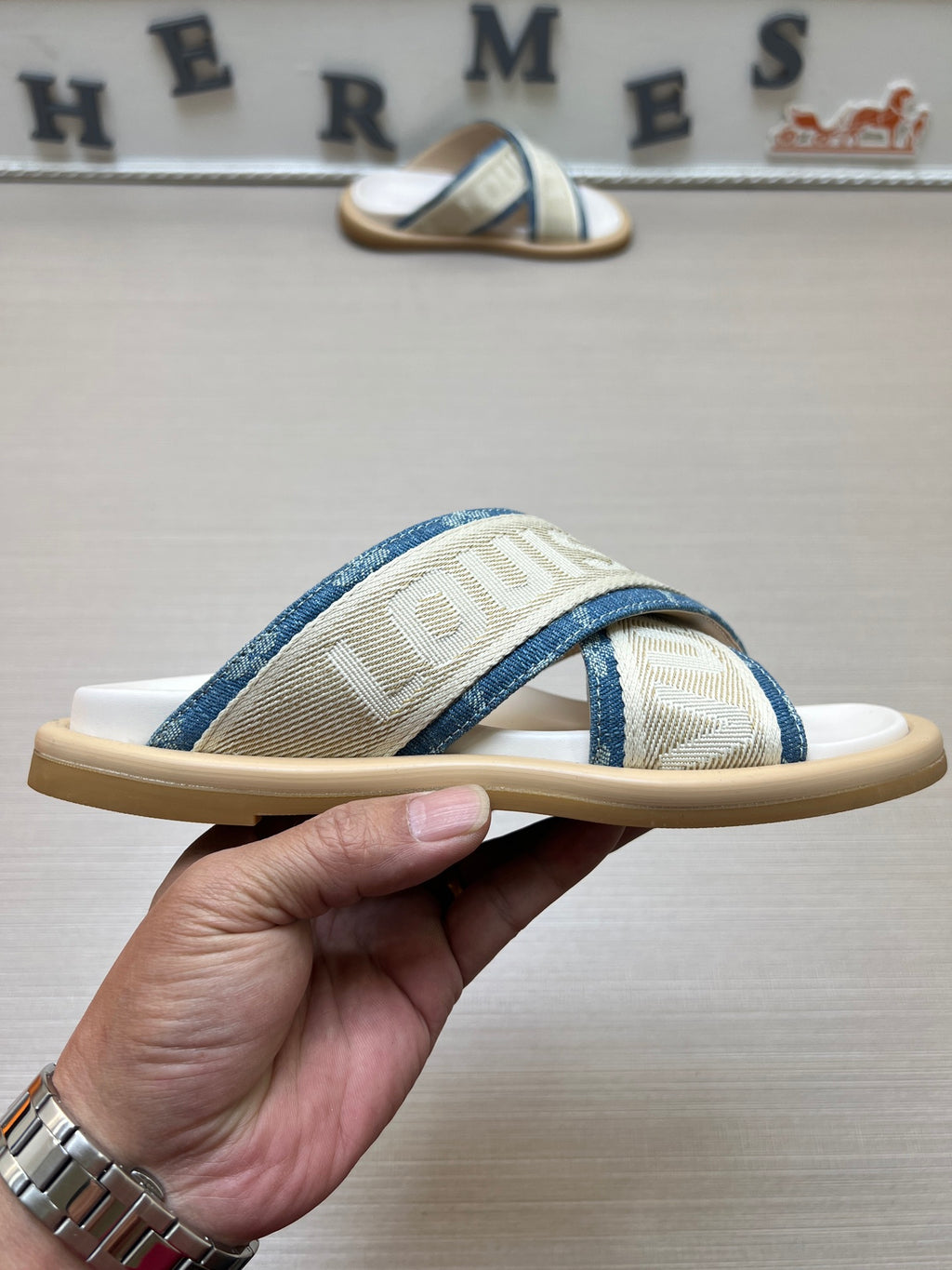 535ZE274Z Popular Slippers
