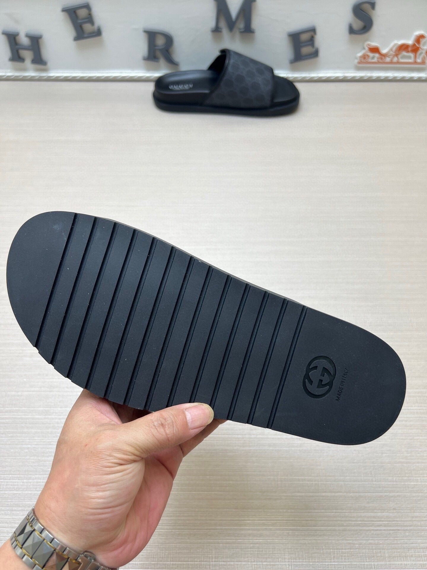 5LB231Z Popular Slippers