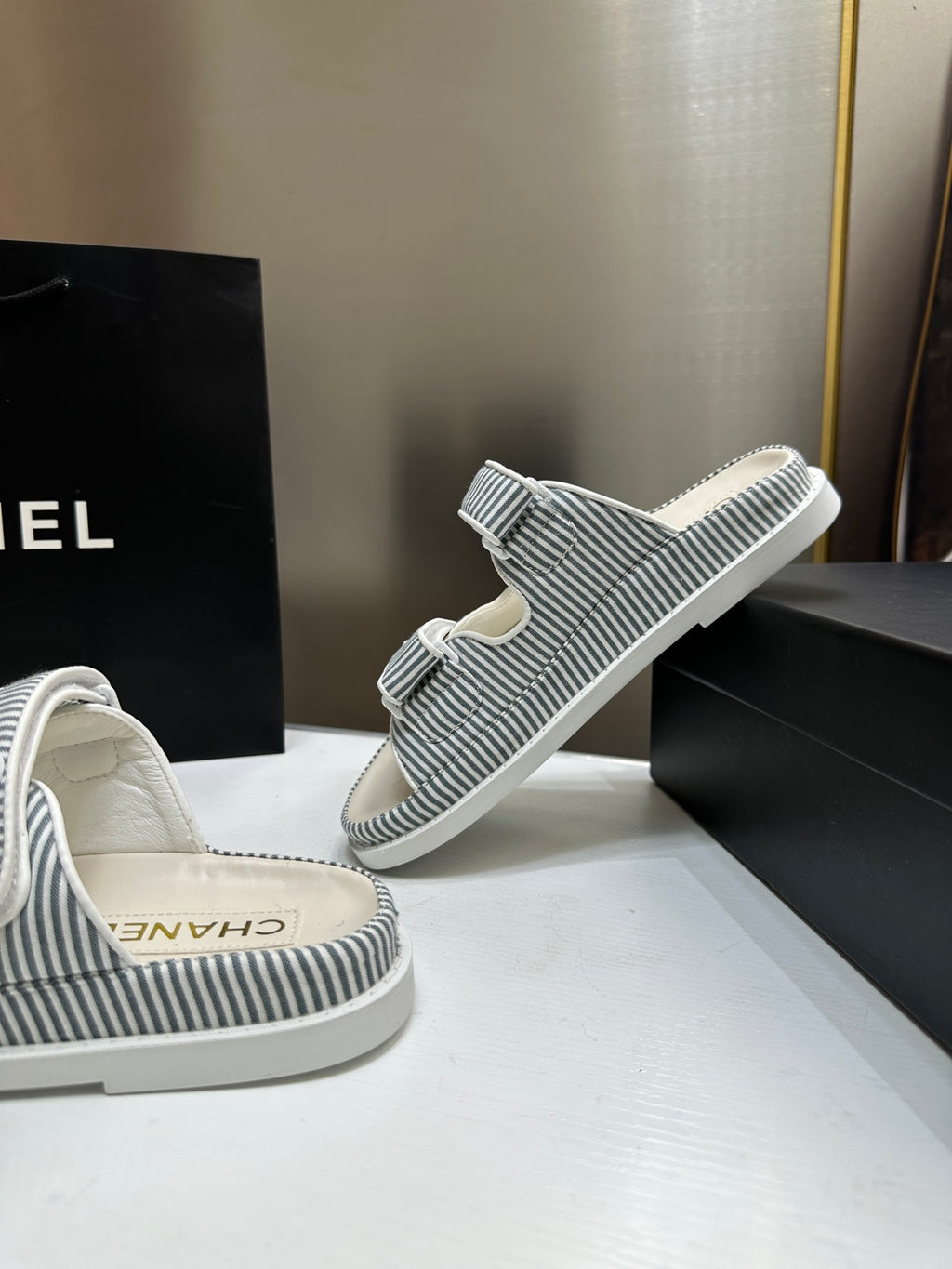 145RC1Z Popular sandals