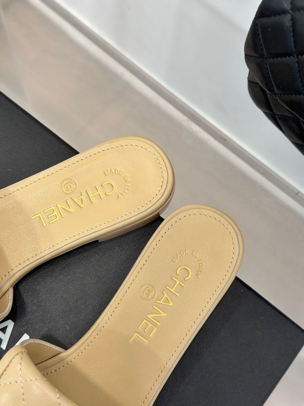 1RC254Z Popular Slippers