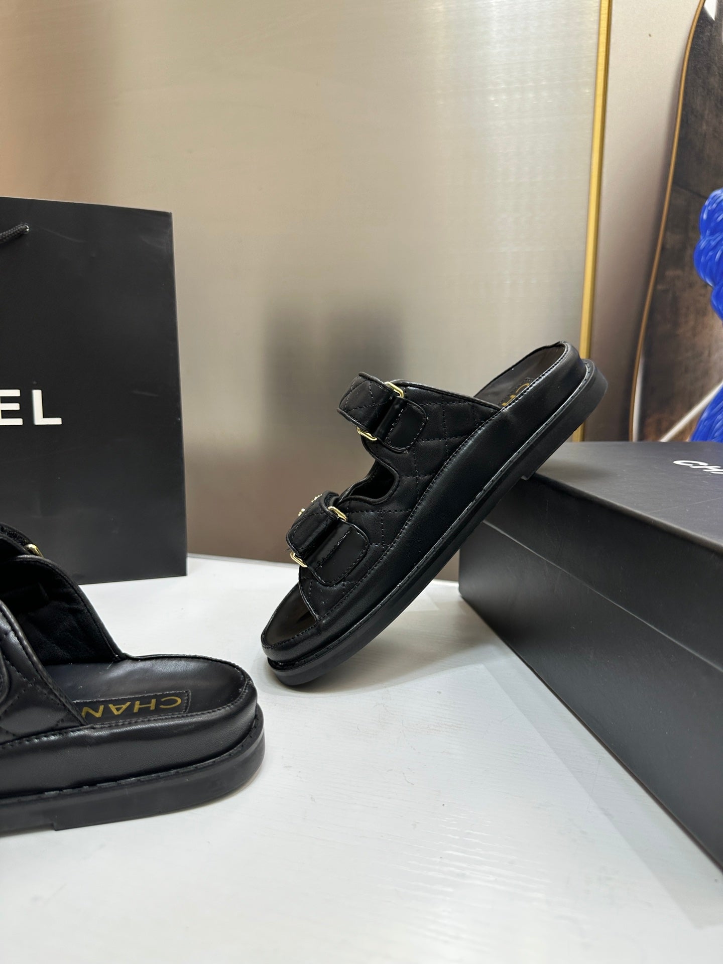 145RC1Z Popular sandals