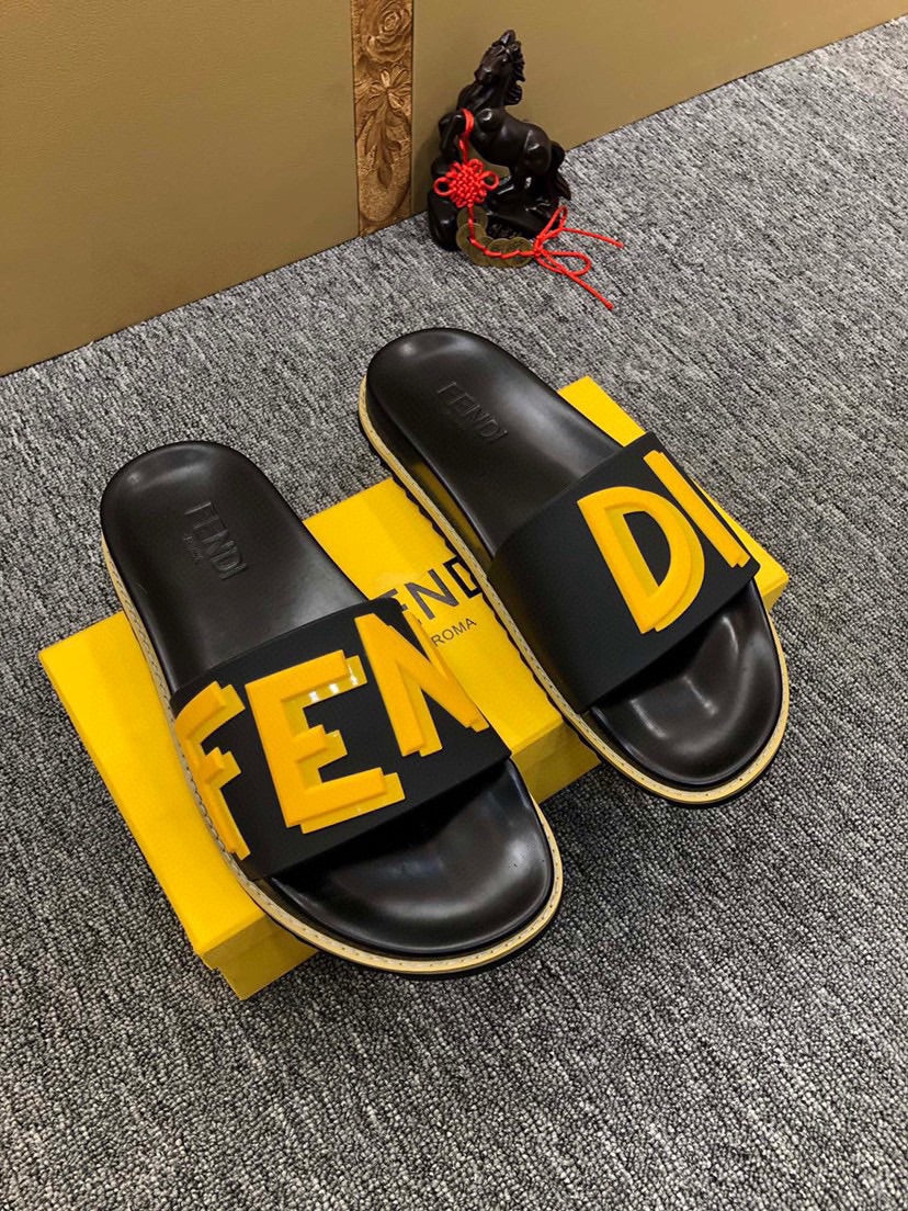 5XF106Z Popular Slippers