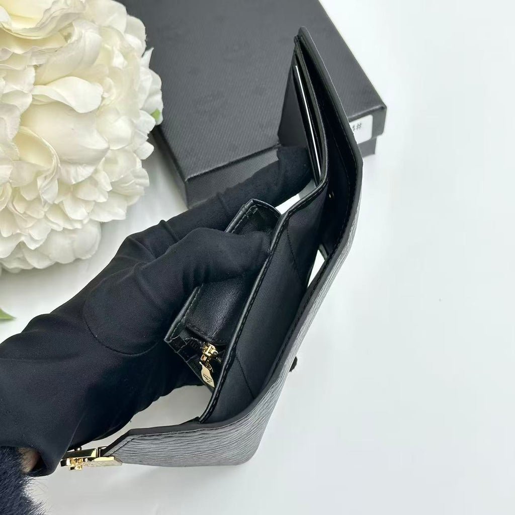 136NM13B Popular leather  Wallets