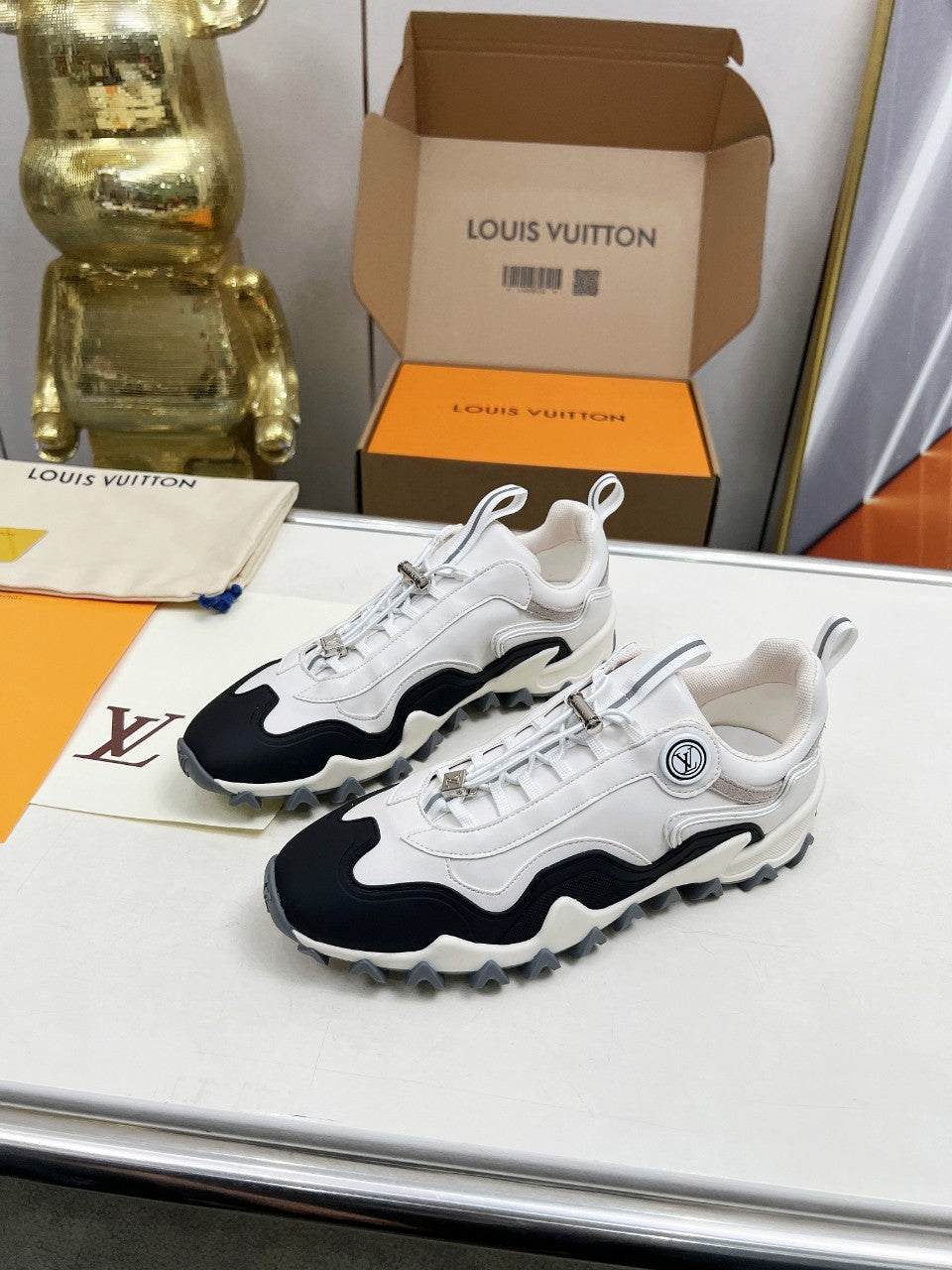 2105QE284Z Popular high-quality Shoes