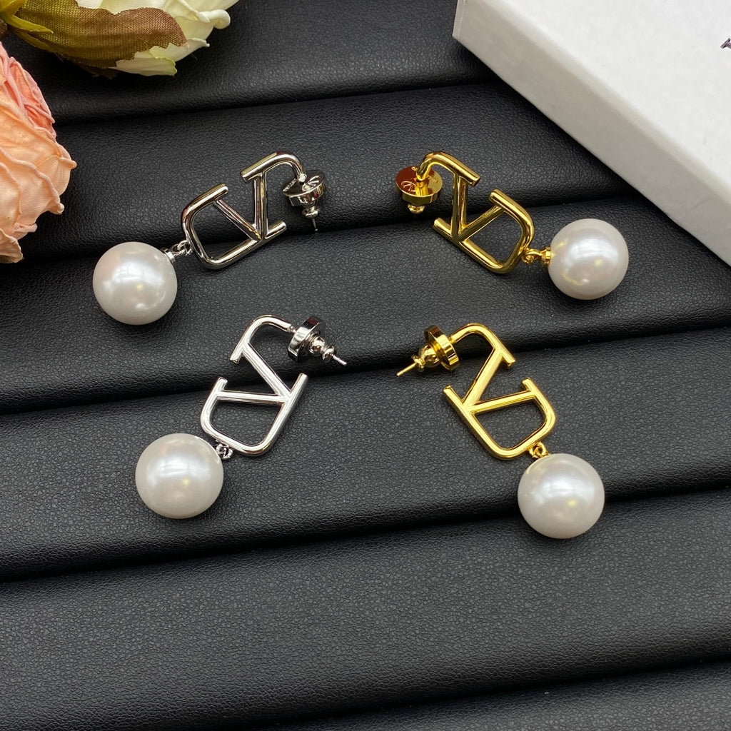 14VL712E Popular Earrings