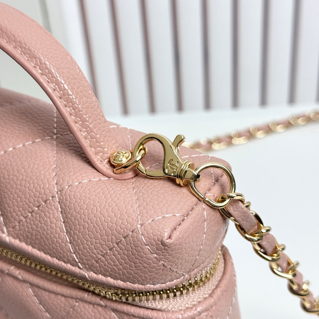 B1X66C19  Popular leather bag