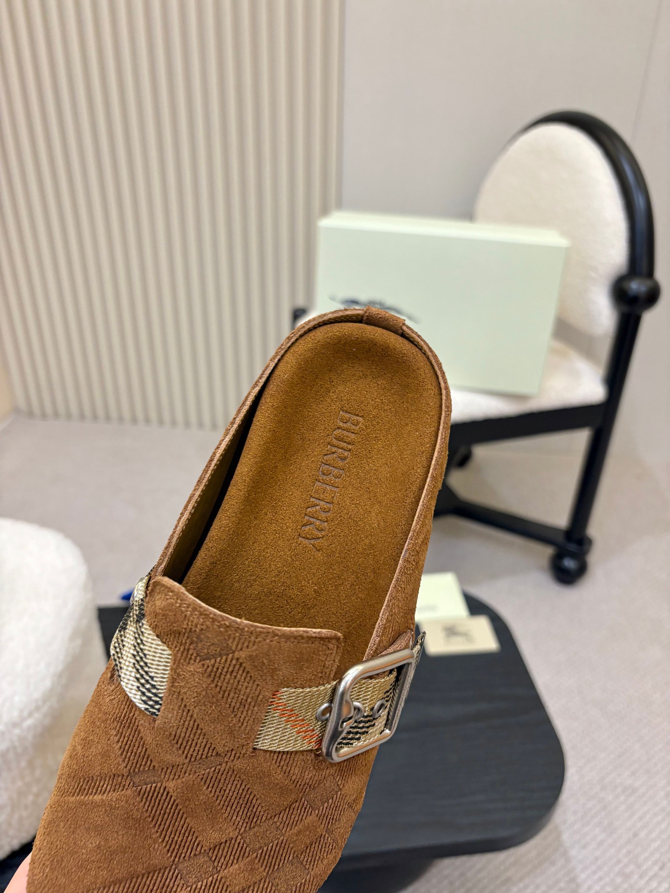 2105QR243Z Popular high-quality  Shoes