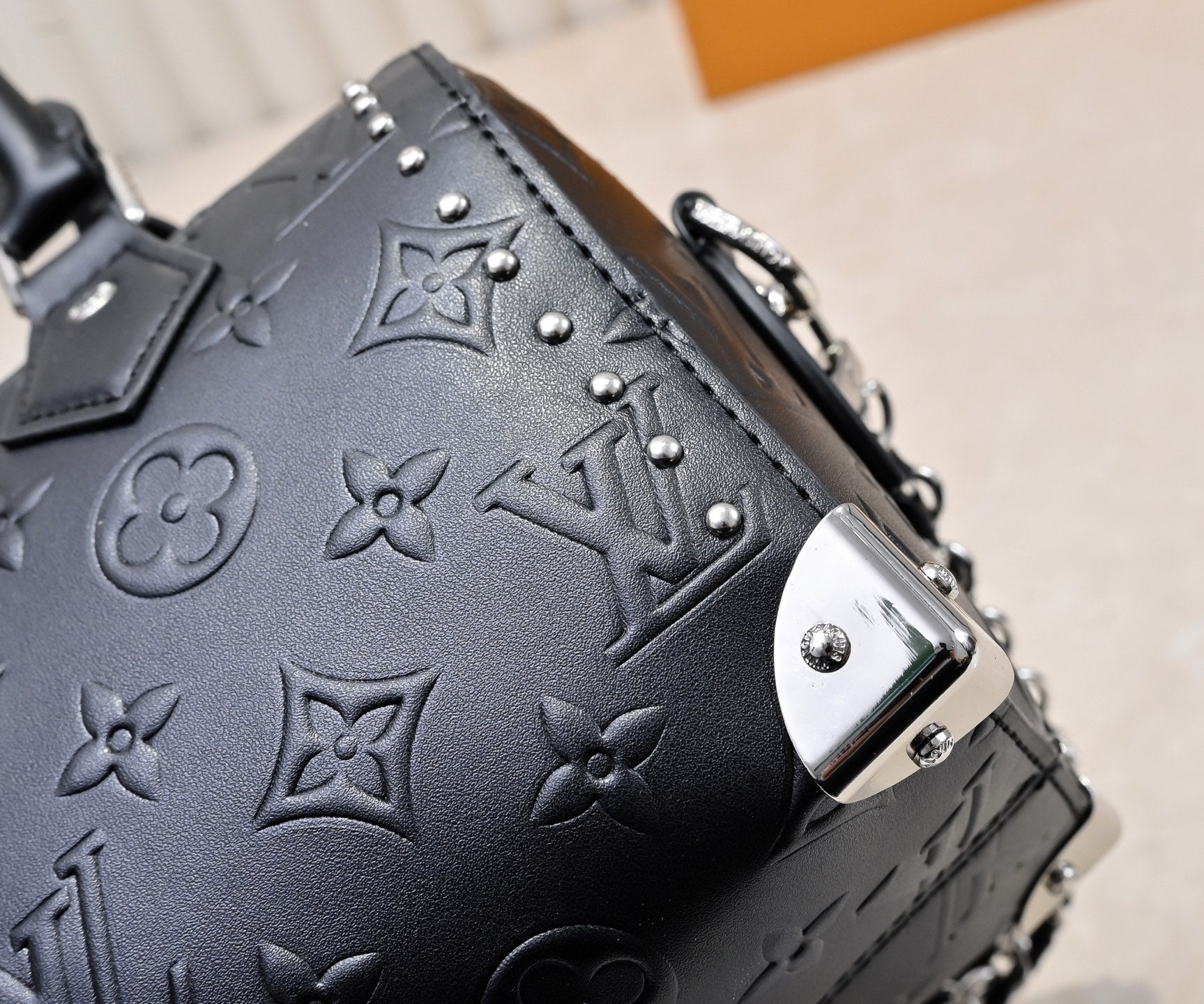 136NE5B Popular leather bag