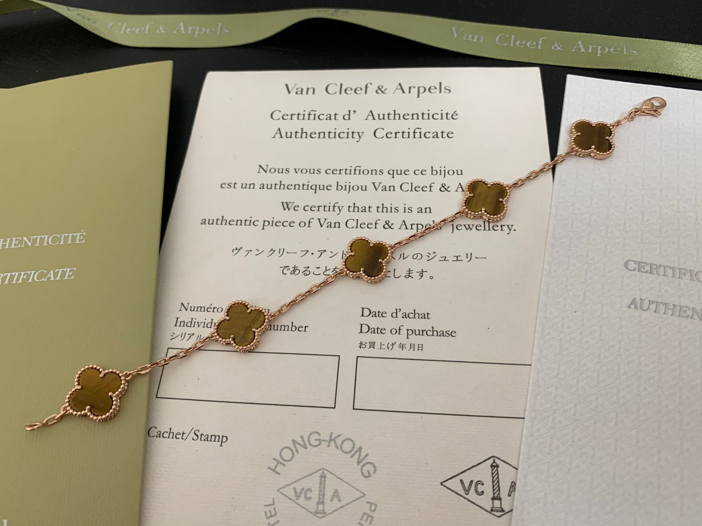 5XVA180K  Popular bracelets 5 flowers normal size1.5cm flower