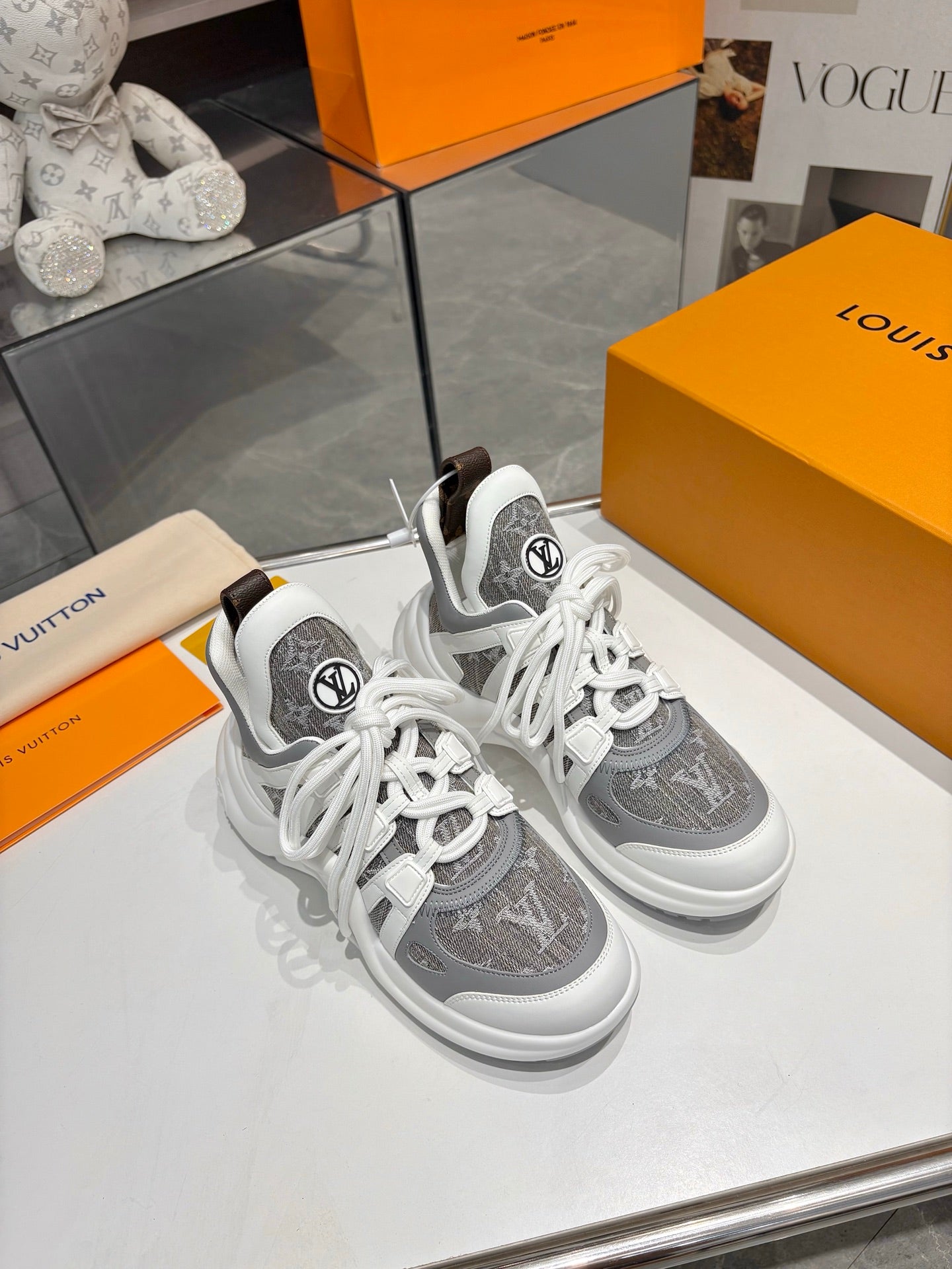 2105QE440Z  Popular high-quality Shoes