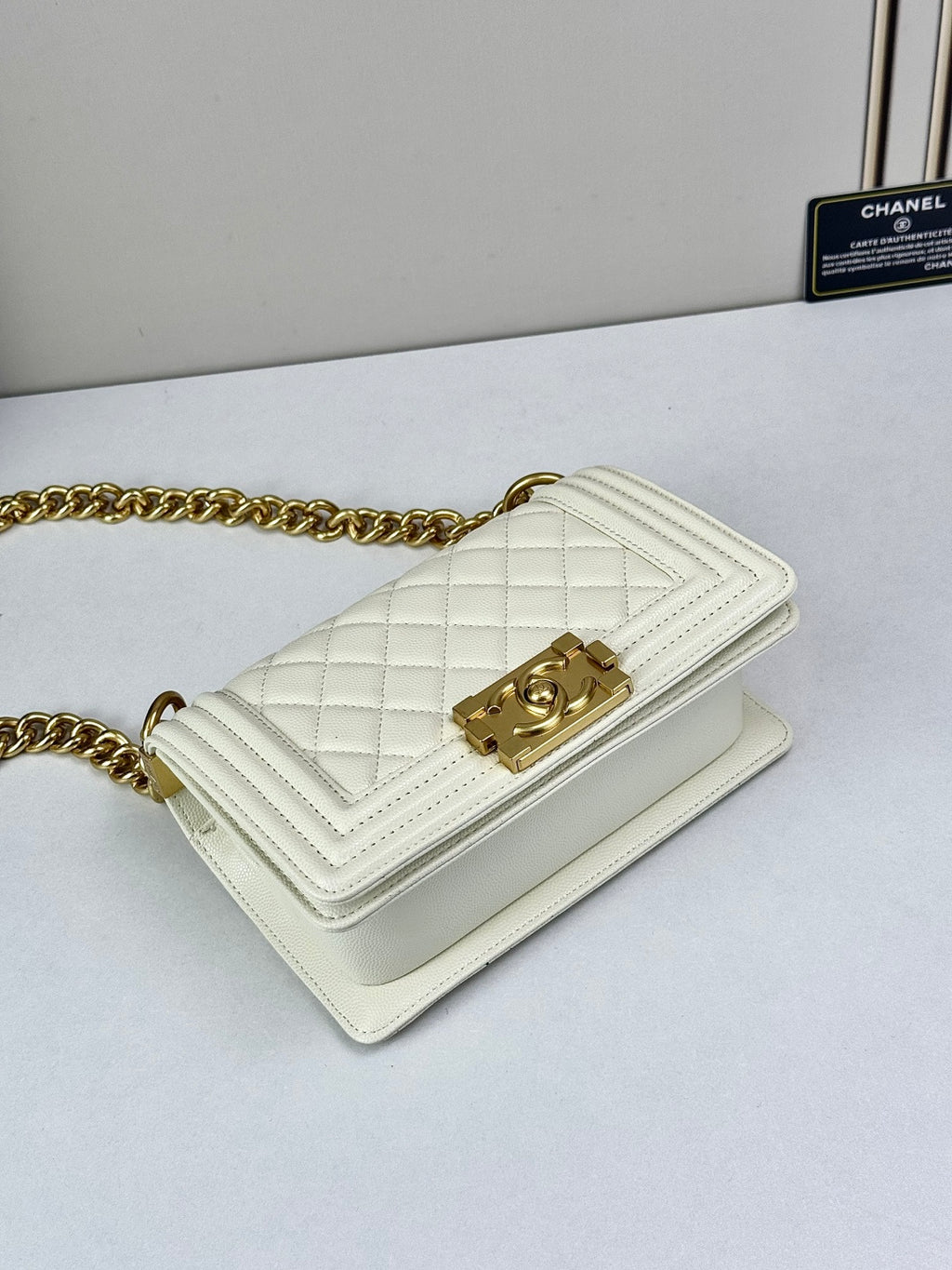136PC17B Popular Caviar leather bag
