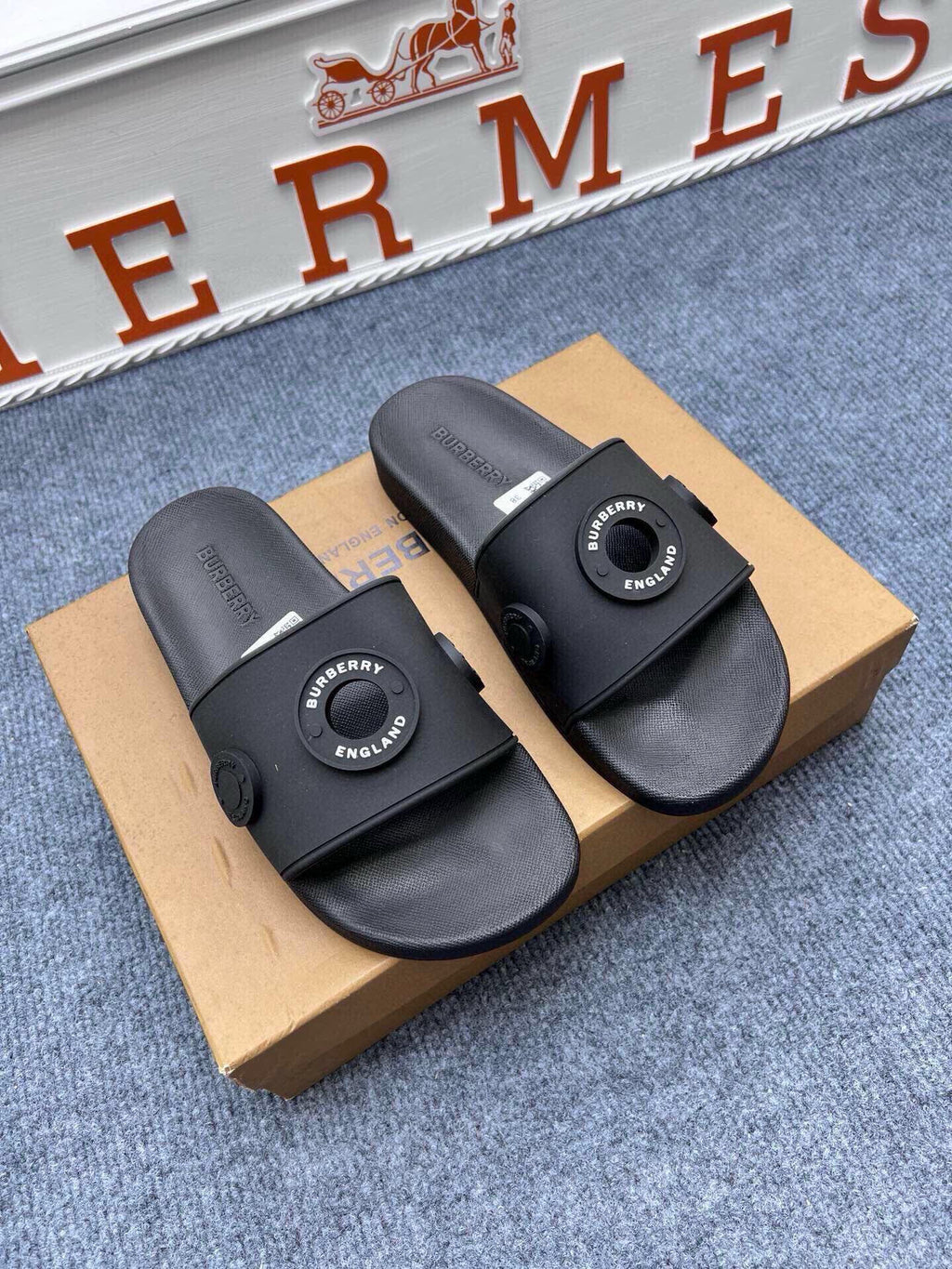 535ZR252Z Popular Slippers