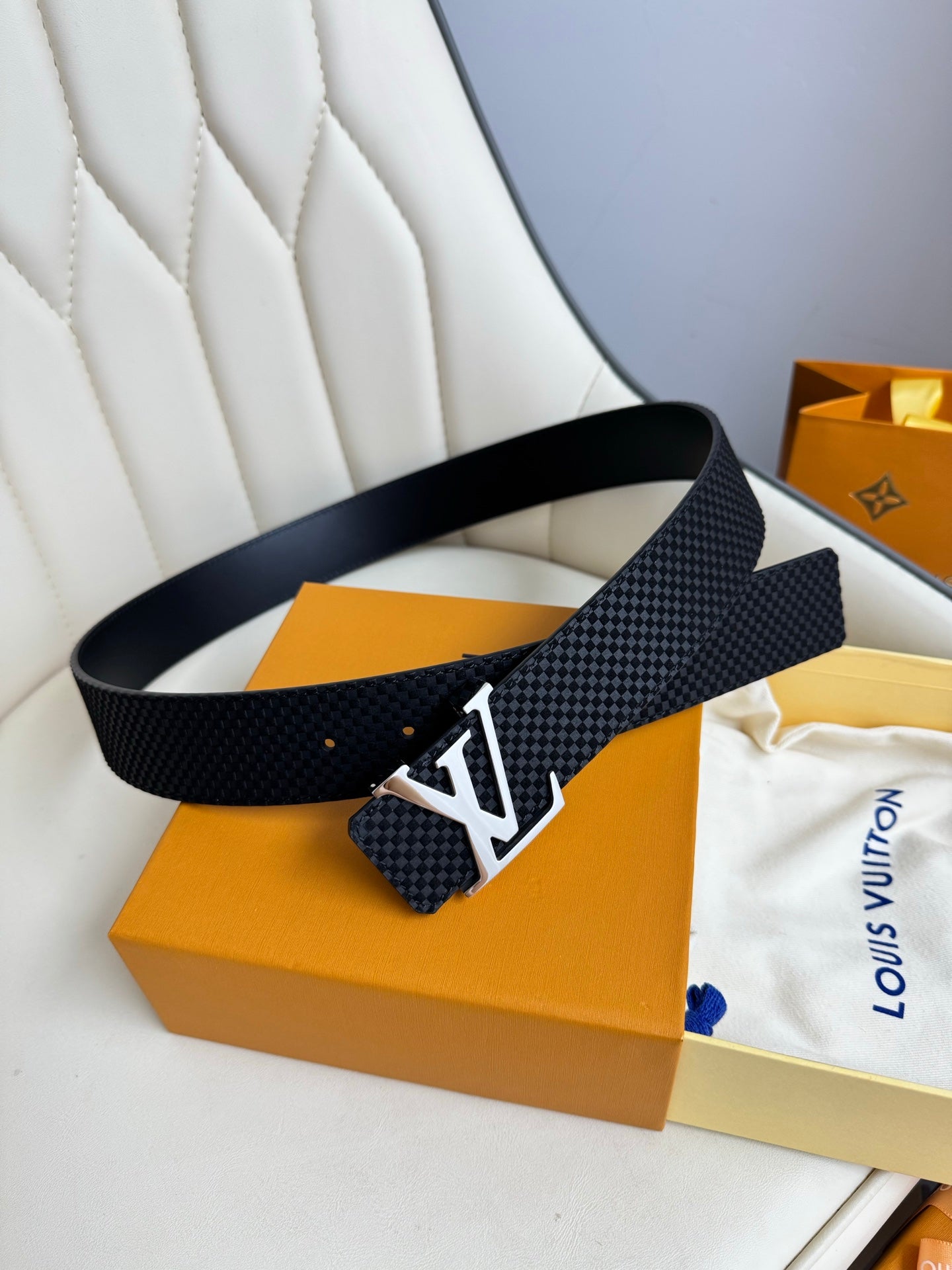 1115QE10P Popular High quality belt With full package