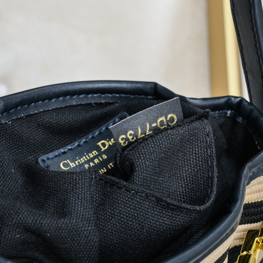 2XD370B Popular    leather bag 