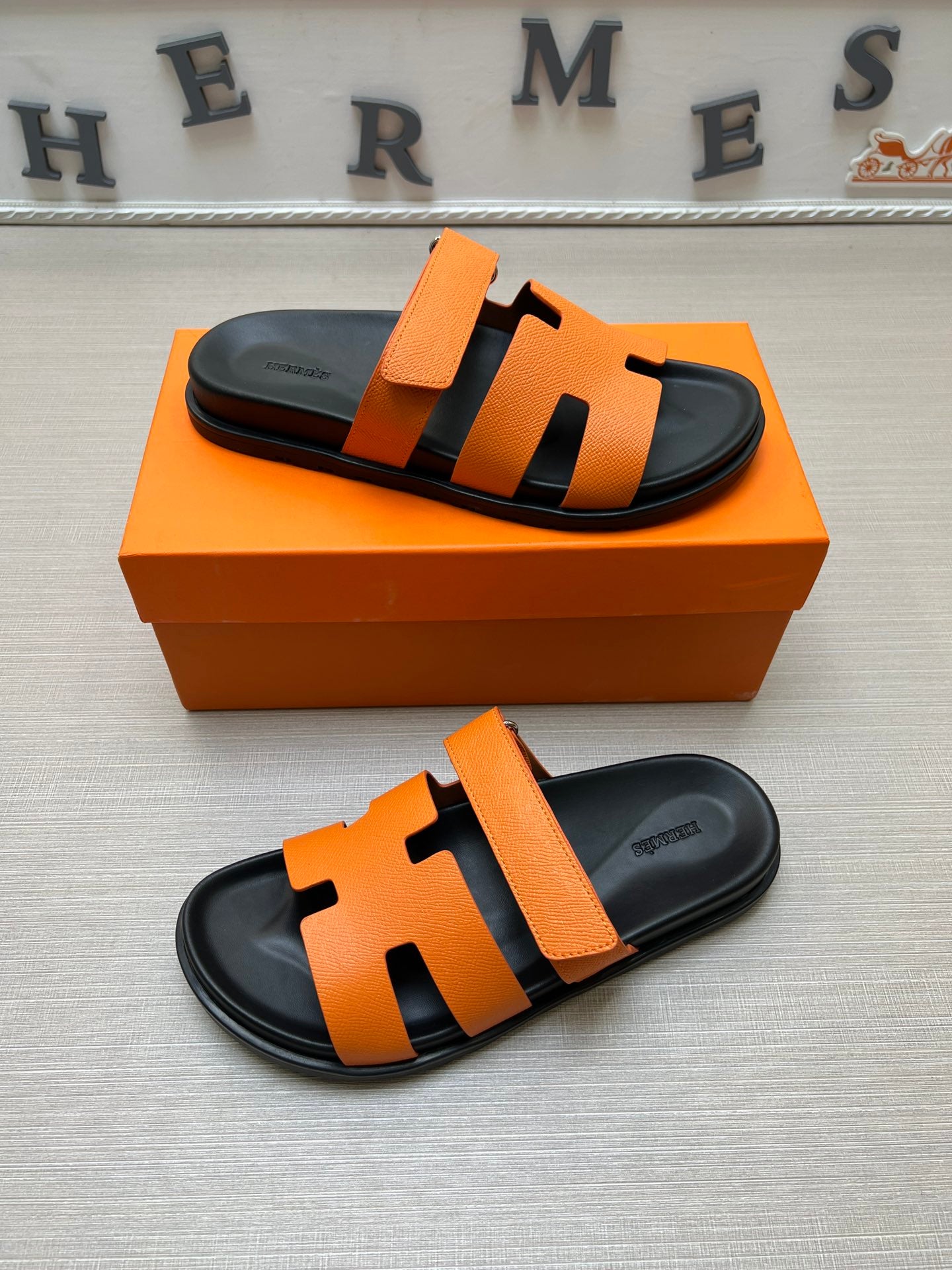 54H1Z Popular slippers