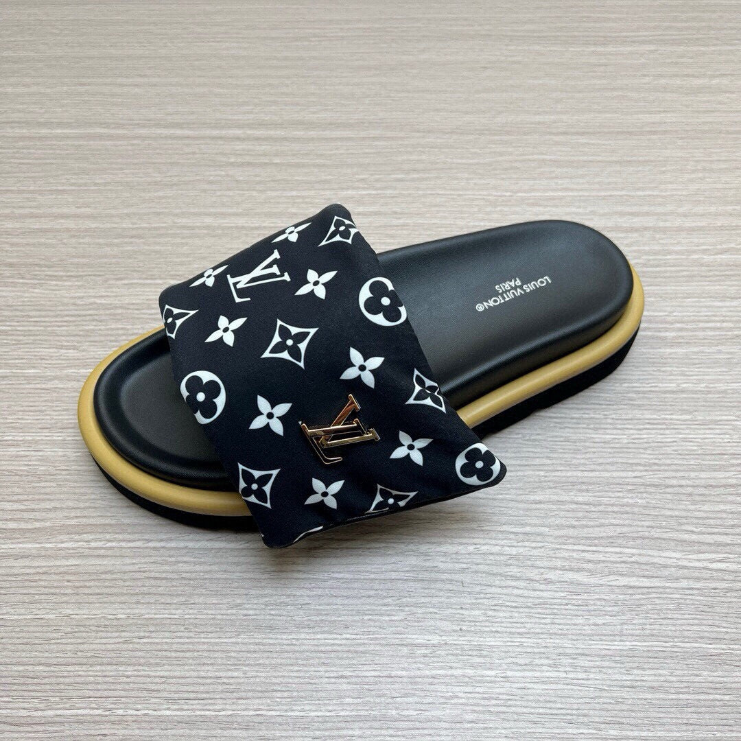 5QE10Z Popular  Slippers
