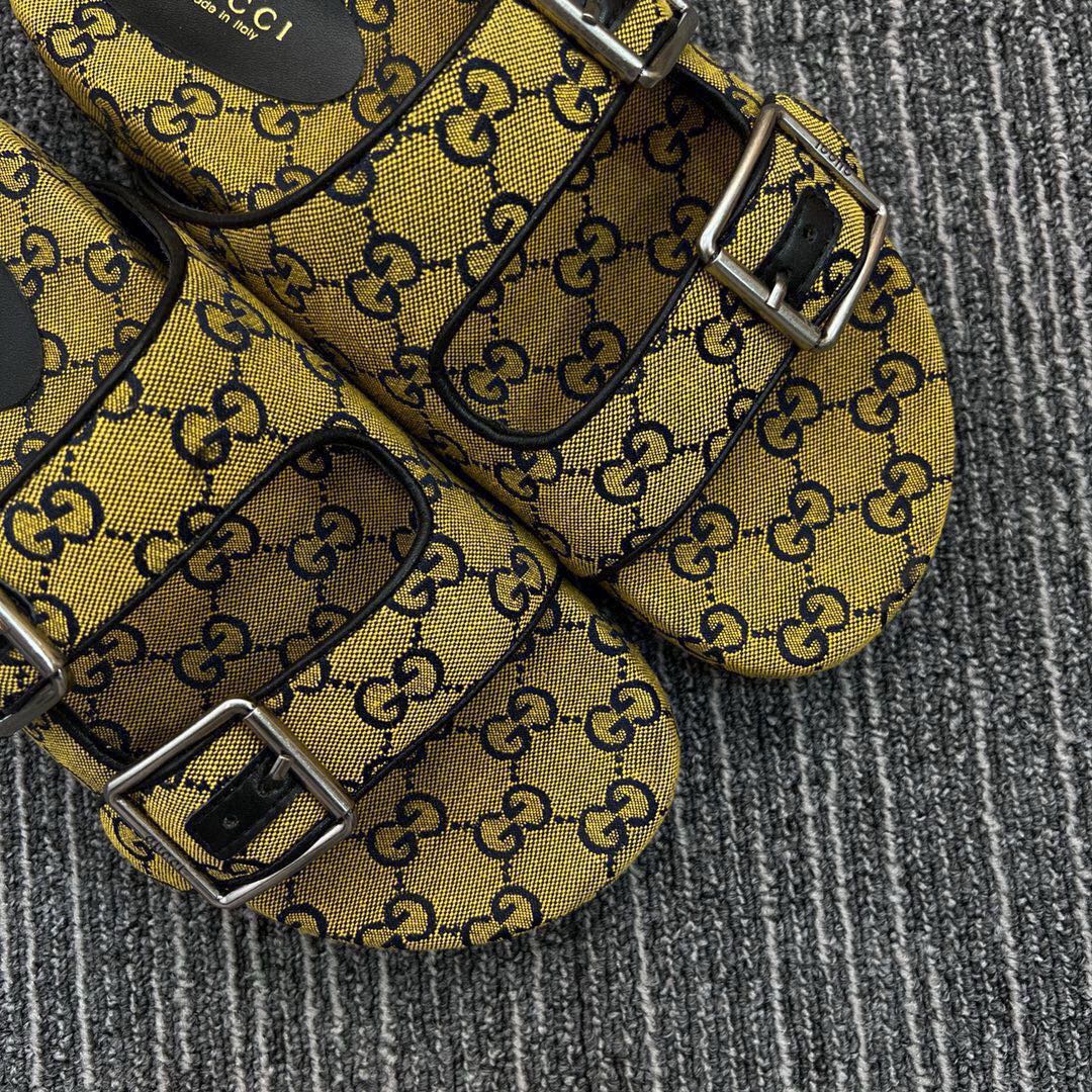 54B123Z Popular slippers