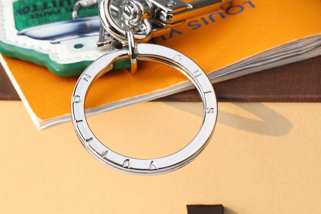 3RE24A  Popular key closure