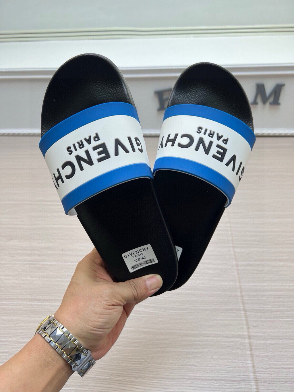 535ZGV264Z Popular Slippers