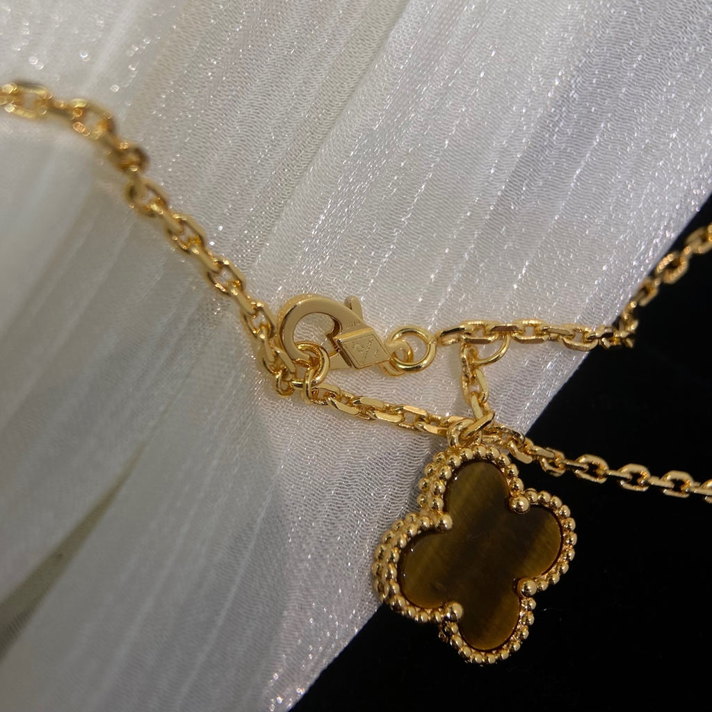 5XVA182K Popular 6 flowers necklaces