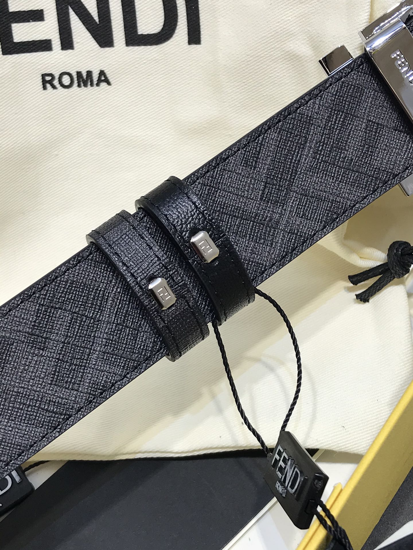 14F77P Popular   High quality belt With full package