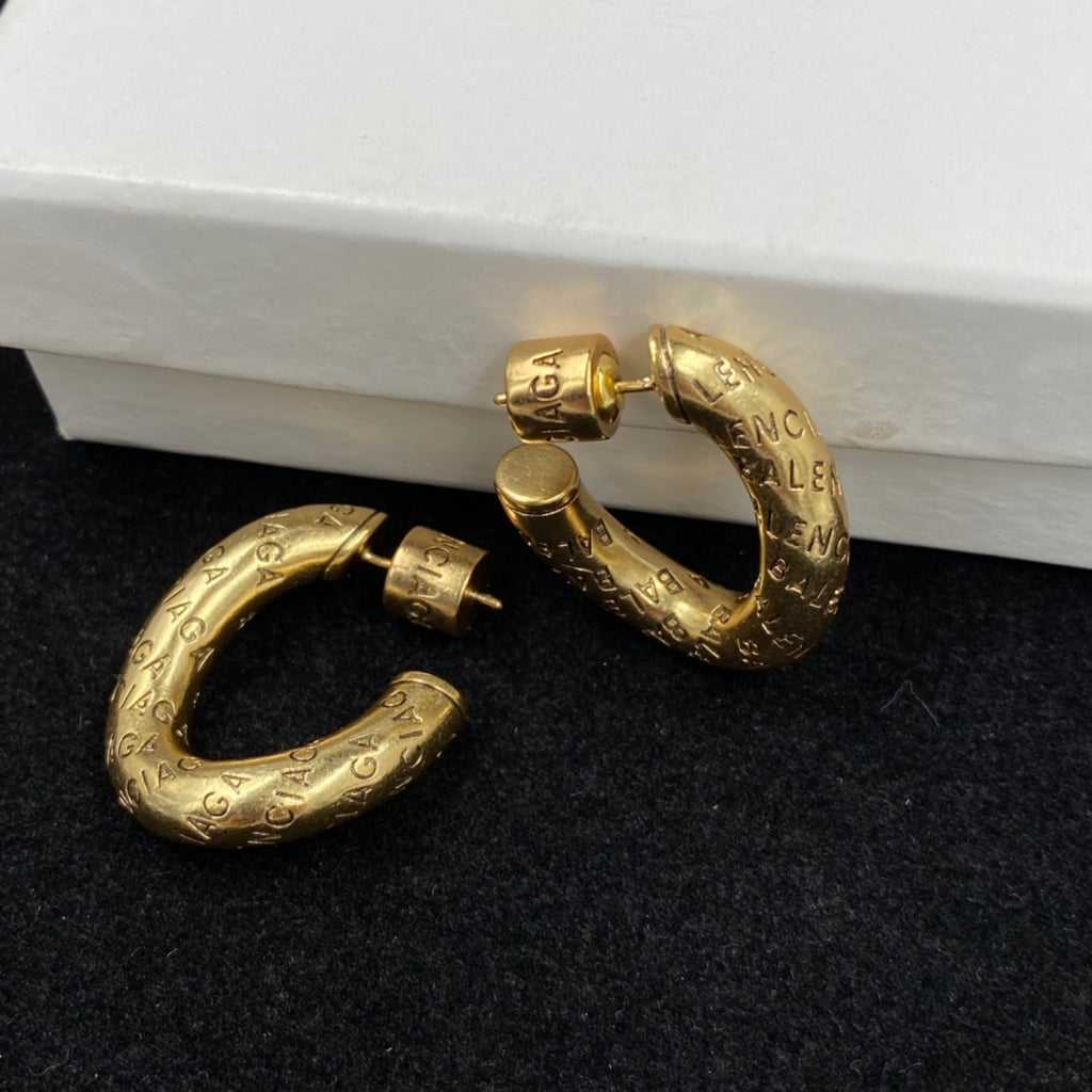 14J145E Popular  Earrings