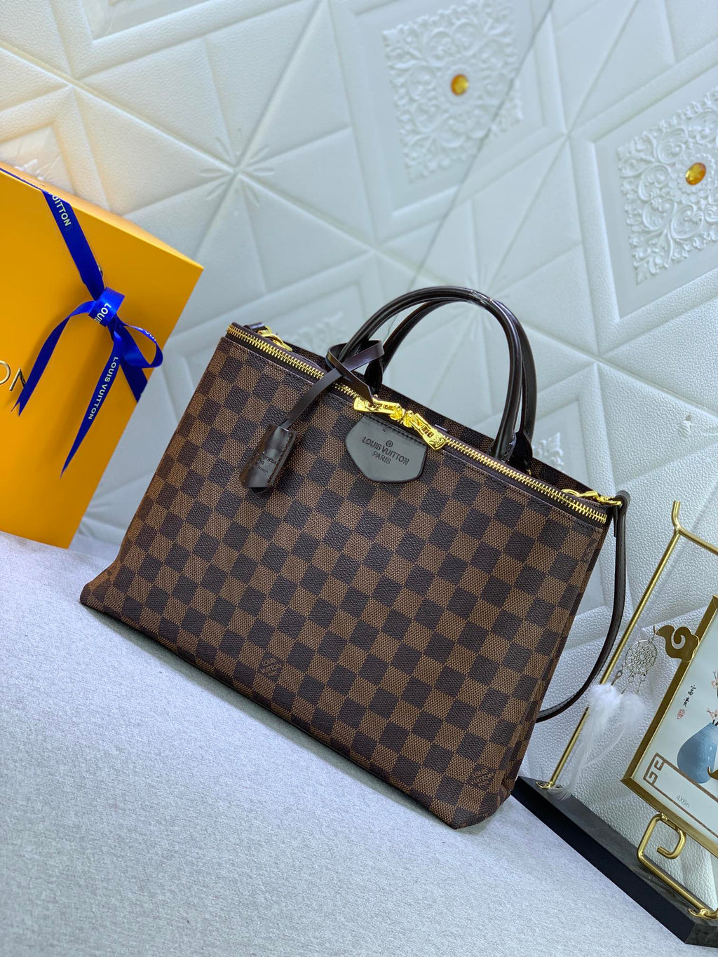2XE330B Popular   leather bag 