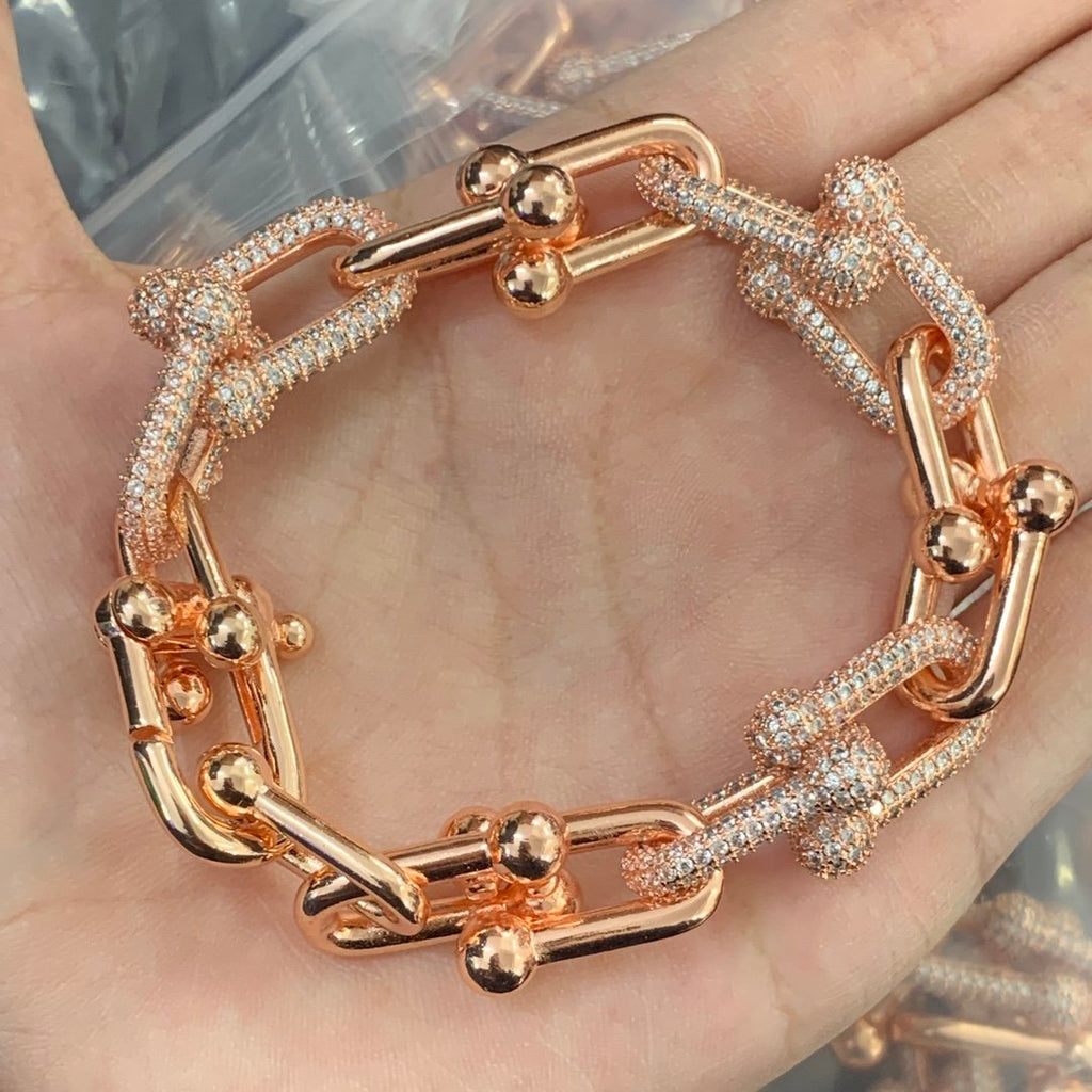 8XT32X  Popular   Earring Bracelets Necklaces