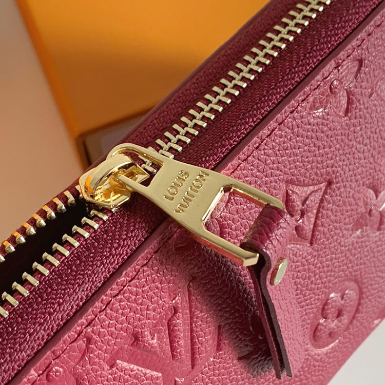 1E06B Popular Leather wallets