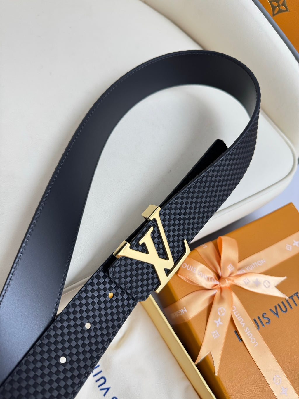 1115QE10P Popular High quality belt With full package